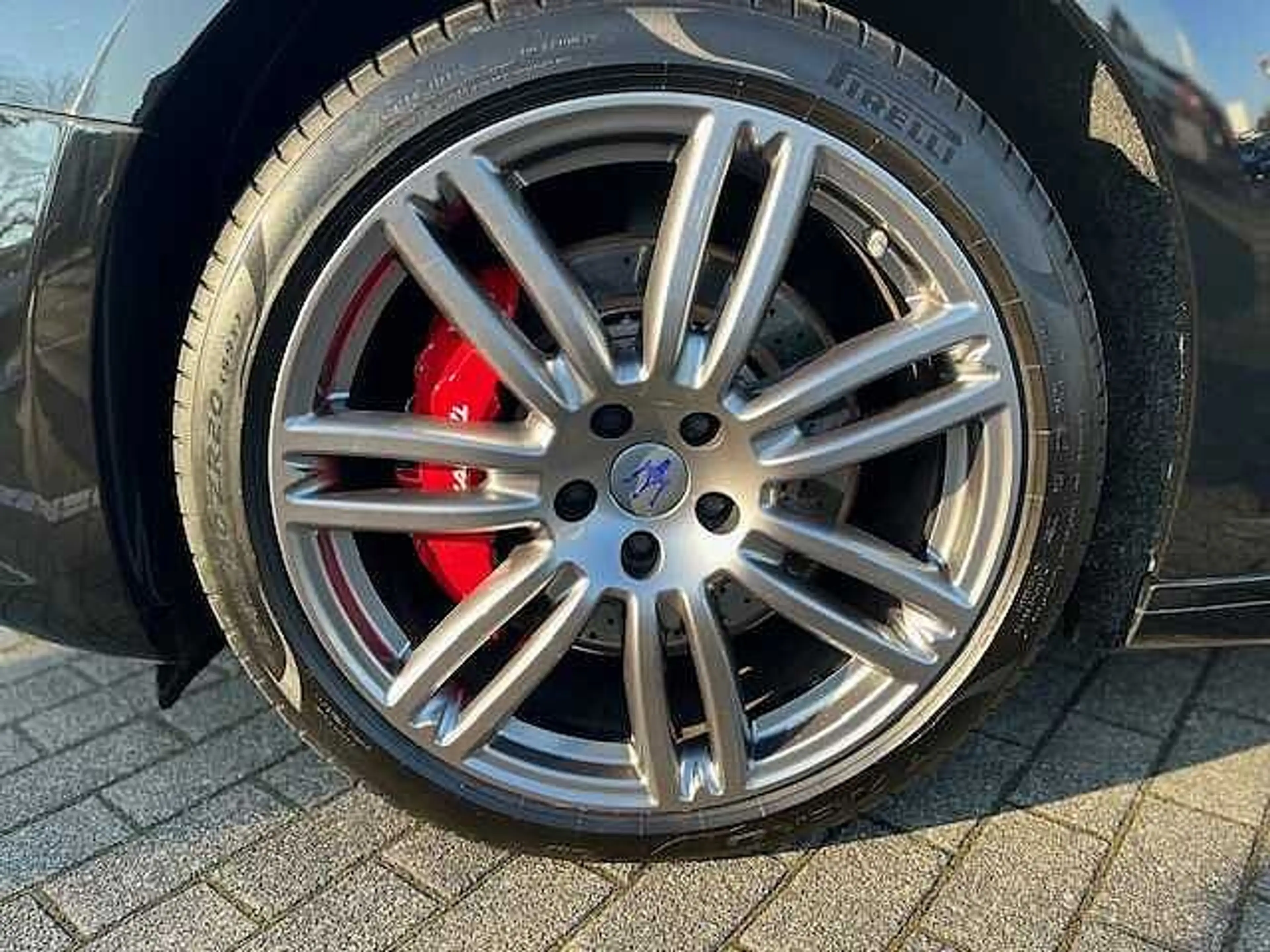 Maserati Ghibli S Q4 GranSport  - Kamera, LED, 20' Zoll, Navi — photo 7