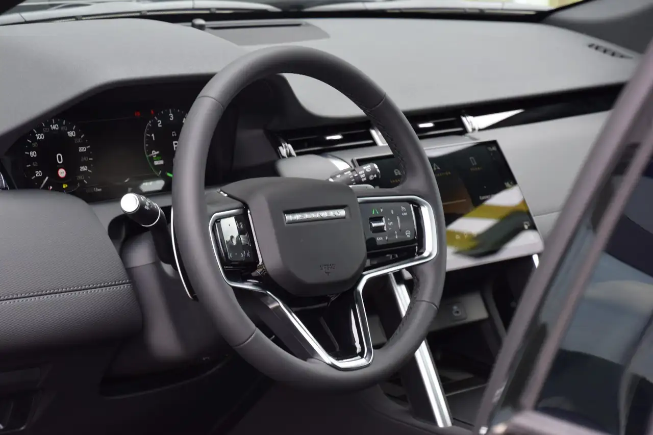 Land Rover Discovery Sport 2026