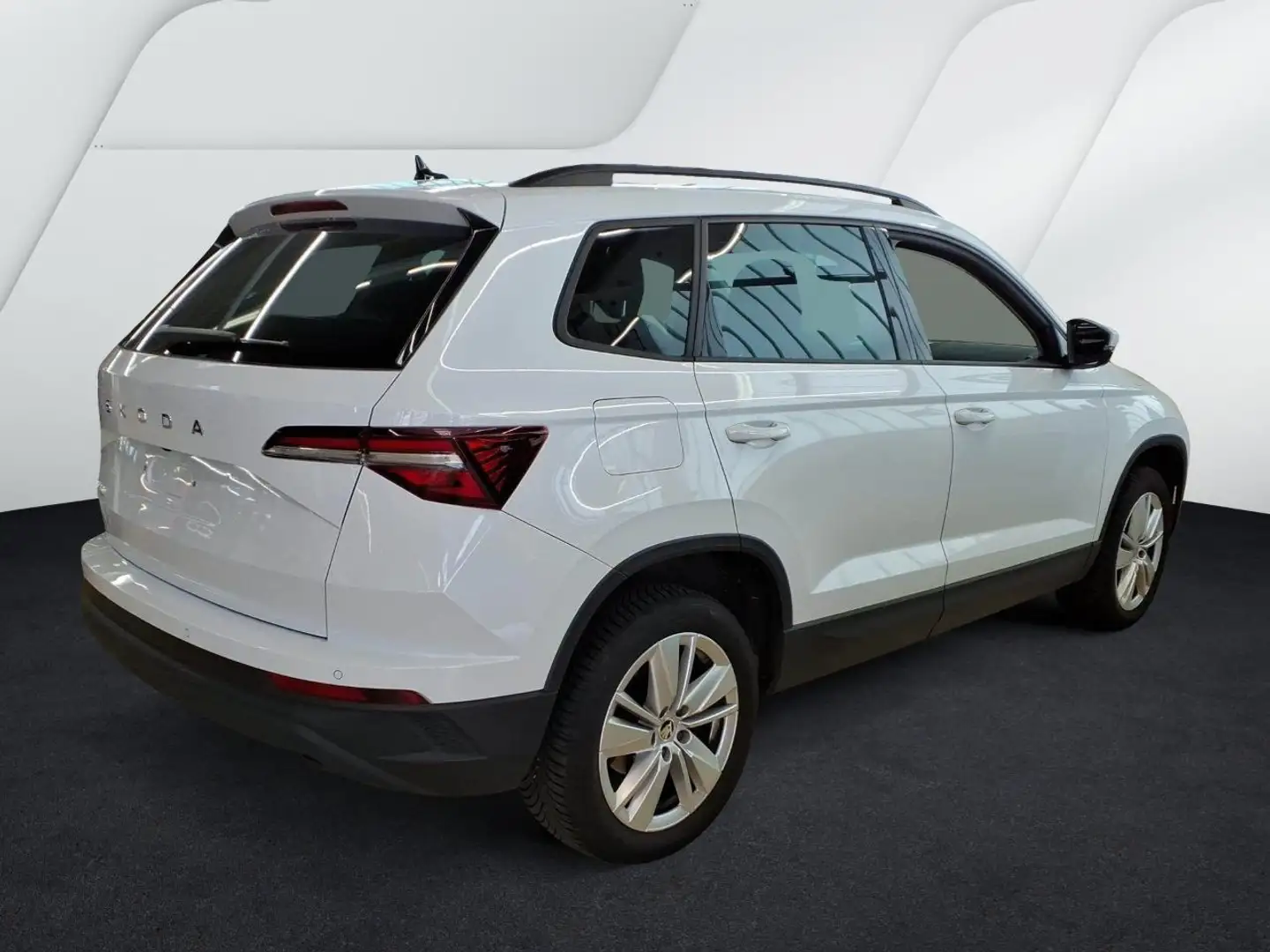 Skoda Karoq 1.5 TSI DSG SELECTION*MATRIX*KESSY*AHK*KAM Weiß - 2