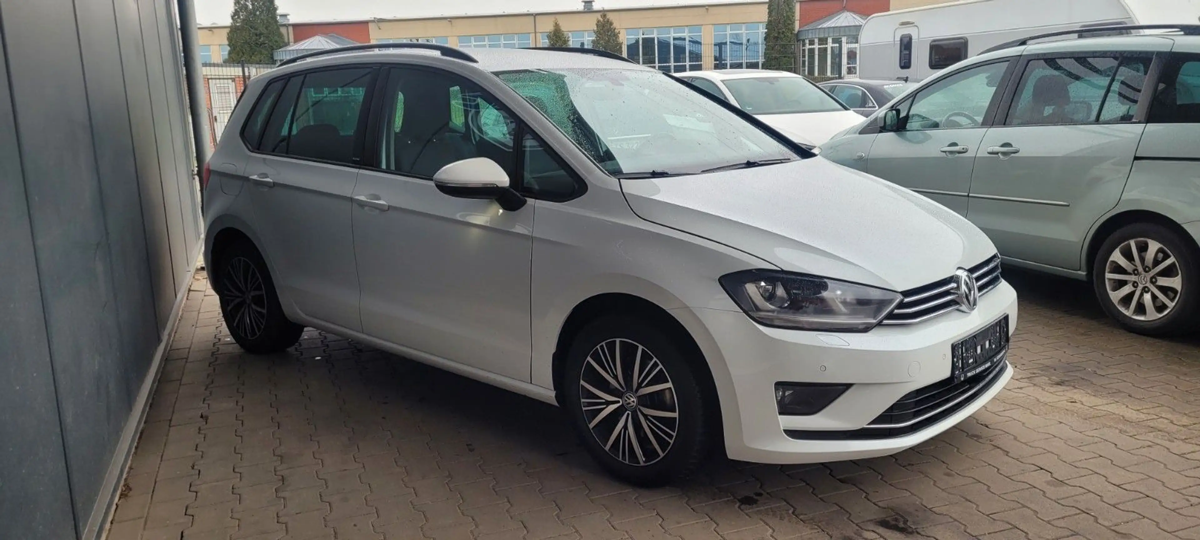 Volkswagen Golf Sportsvan Allstar Xenon PDC ACC — photo 10