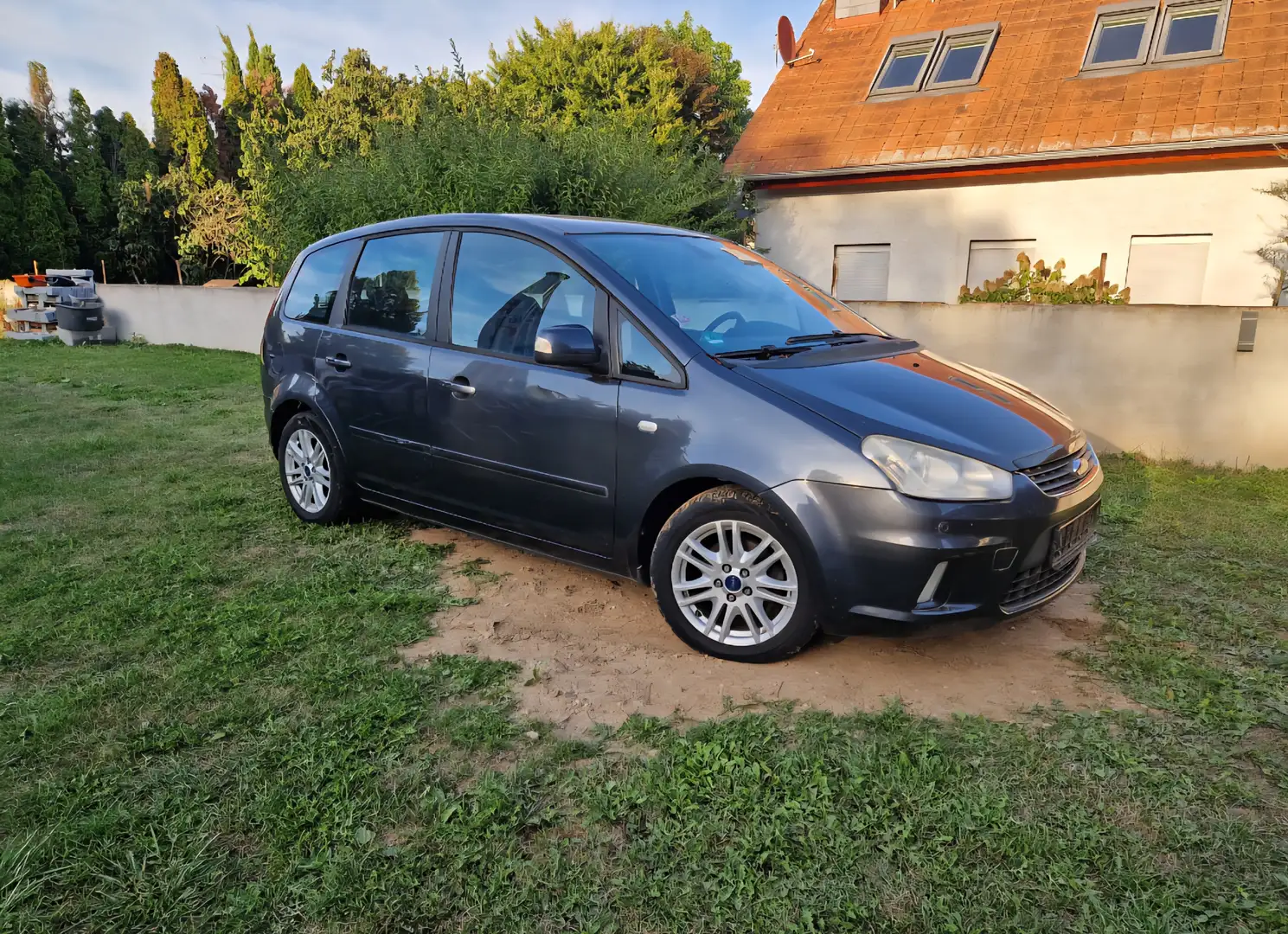 Ford C-Max C-MAX 1.6 TDCi Grau - 1