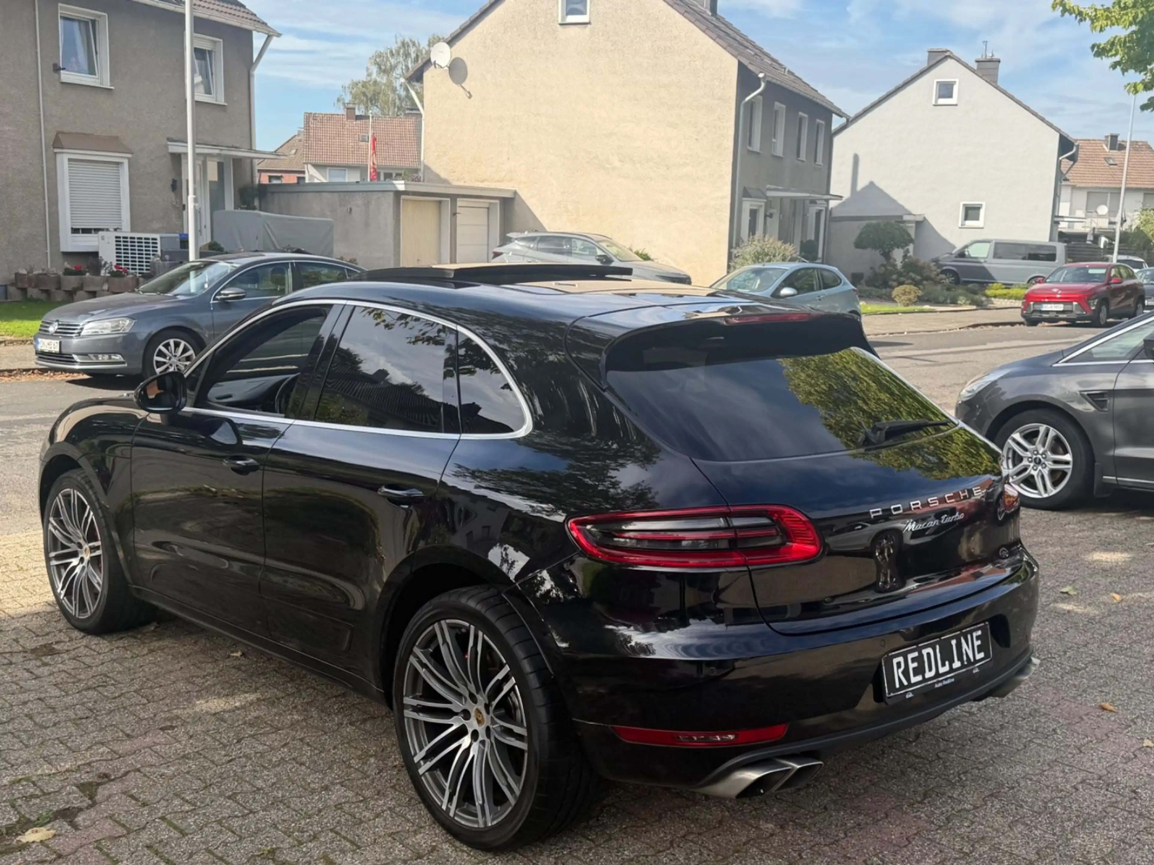 Porsche Macan Turbo /// 1 Hand /// Traum /// — photo 5