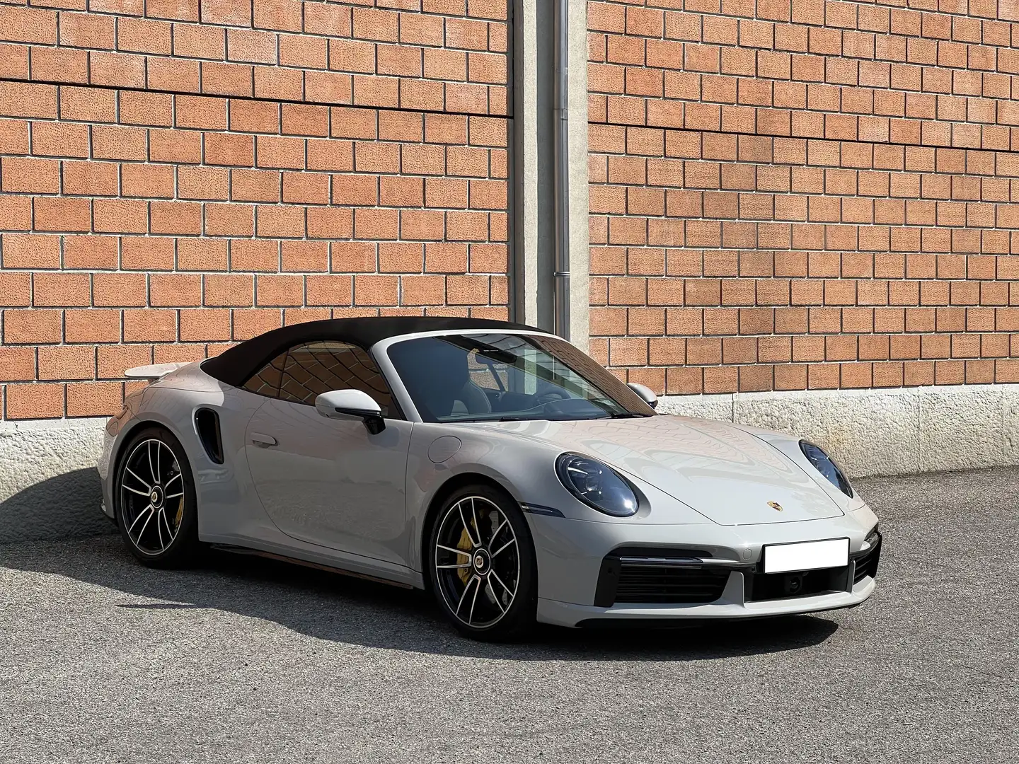 Porsche 911 Carrera 911/992 Cabrio 3.7 Turbo S color Gesso Blanc - 2