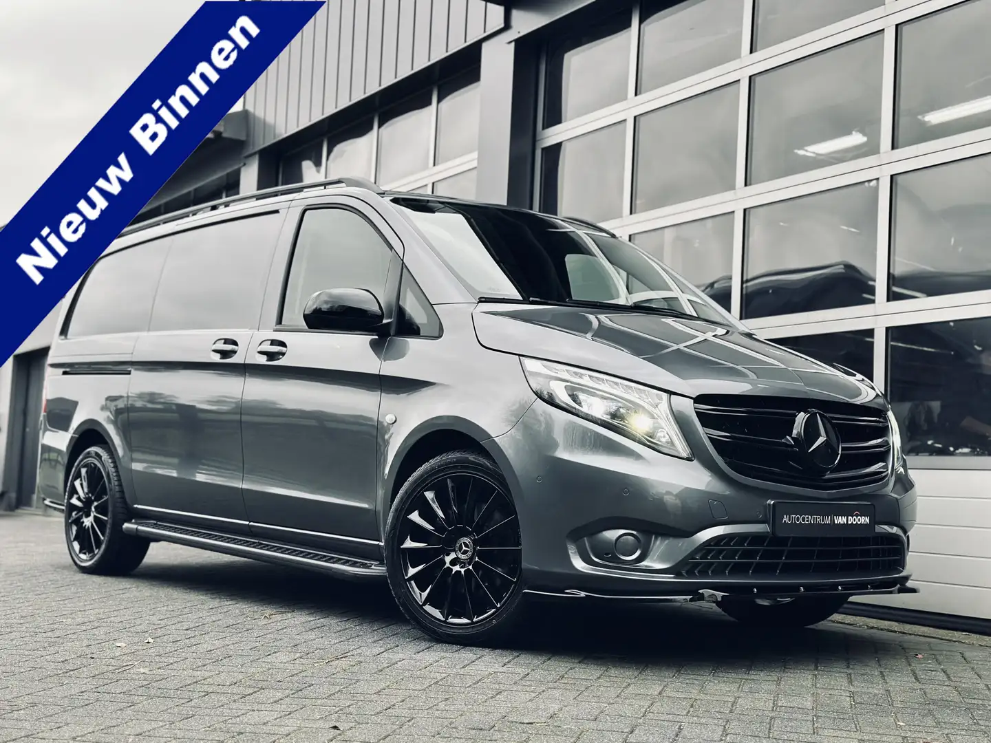 Mercedes-Benz Vito 119 CDI | Automaat | 4x4 | Lang | Exclusive | 4-Ma Gris - 1