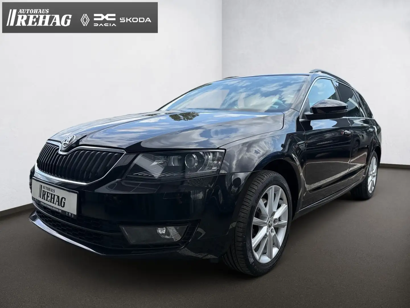 Skoda Octavia Combi ELEGANCE 1,4 TSI *NAVI*WKR*AHK*XENON* Noir - 1