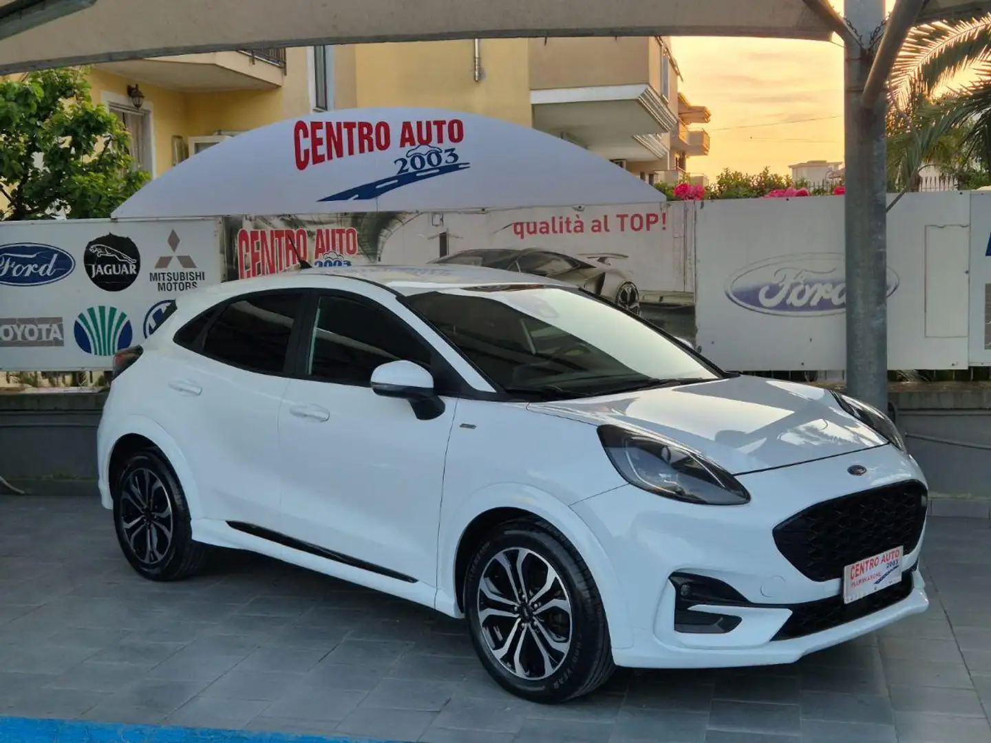 Ford Puma 1.0 EcoB. Hyb. 125 ST-Line Des. 2 Blanc - 1