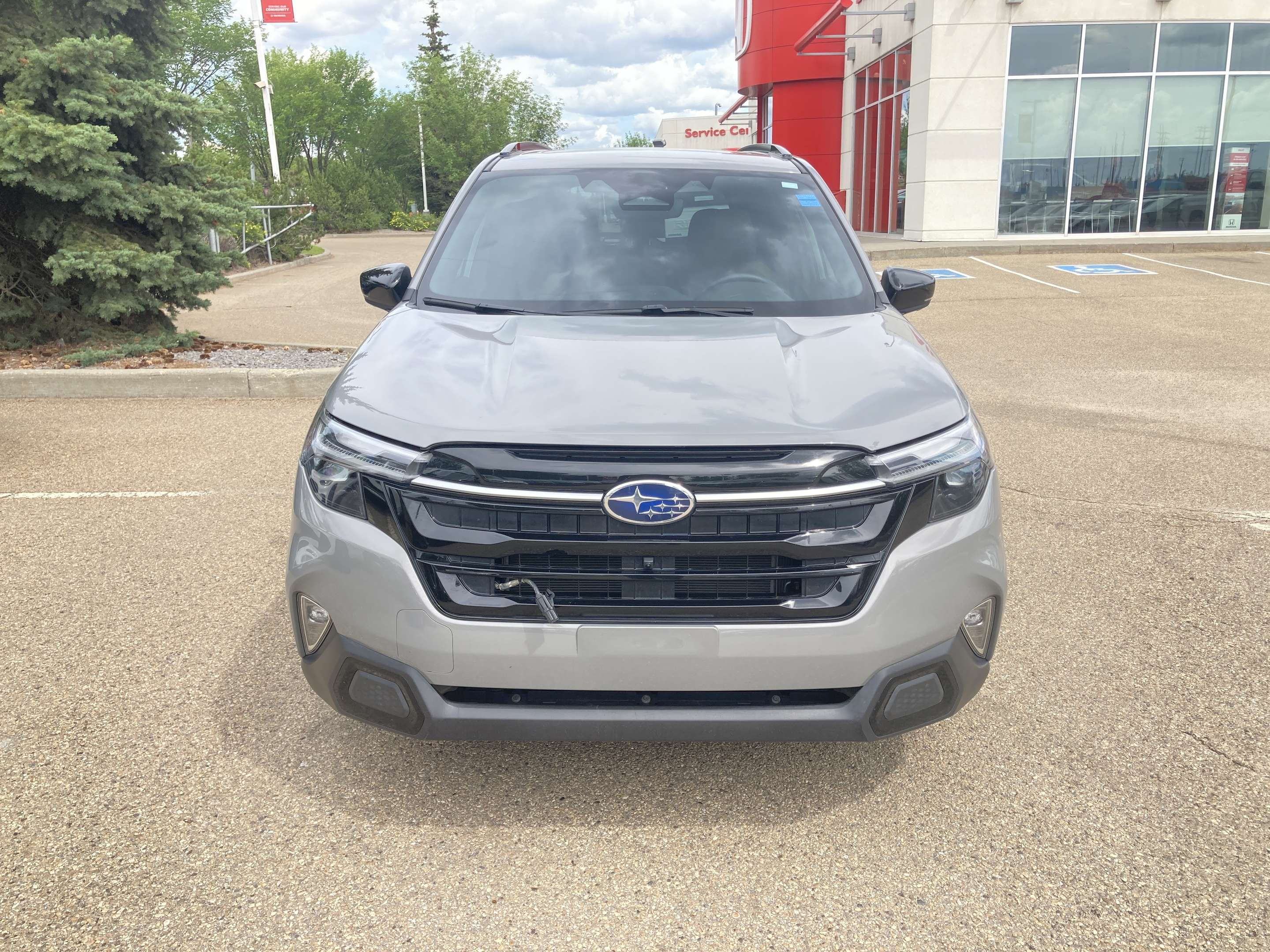 used 2025 Subaru Forester car, priced at $39,900
