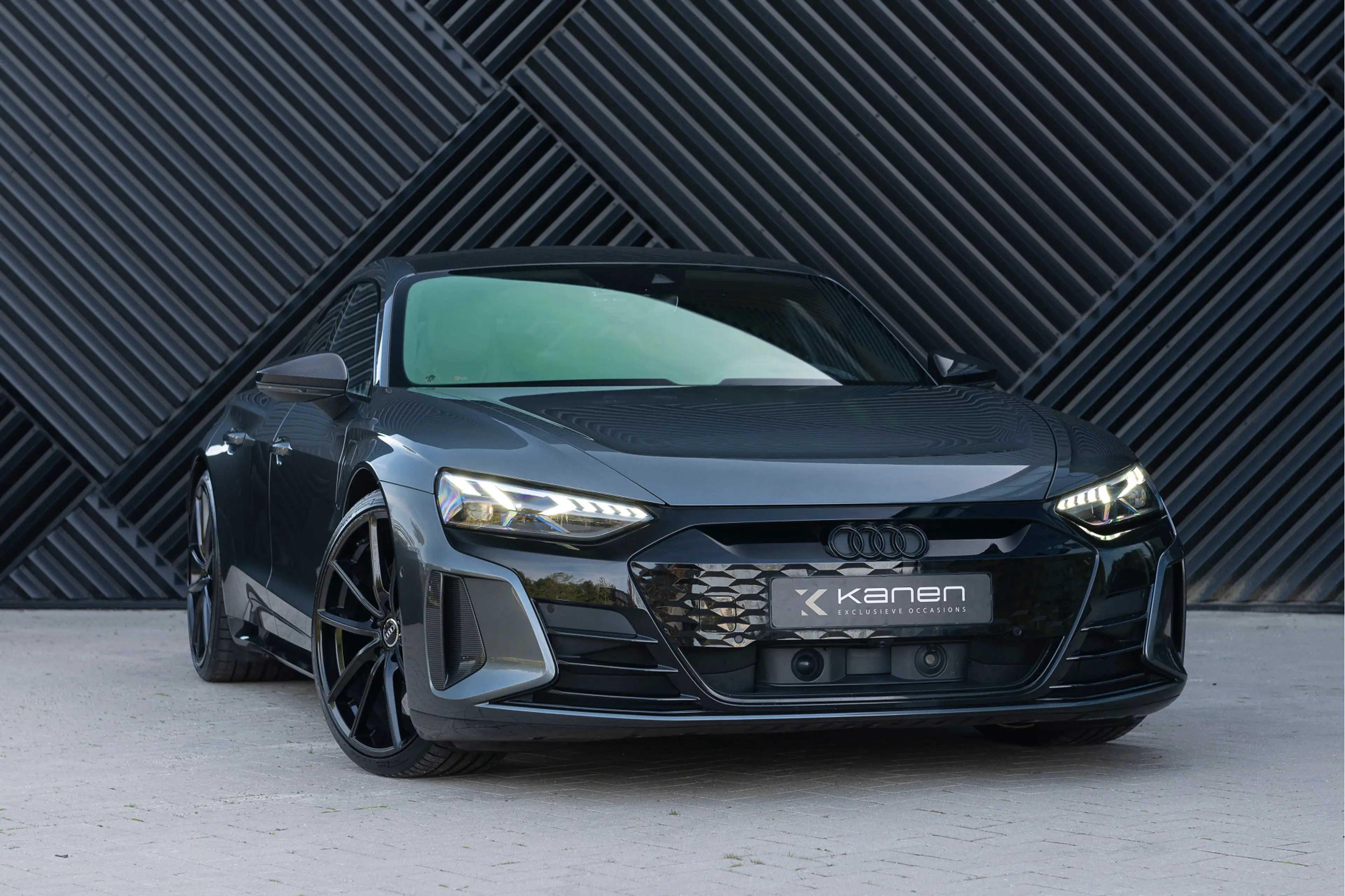 Audi RS e-tron GT quattro 93 kWh ACC Carbondak RS Seats B&O Massage — photo 4