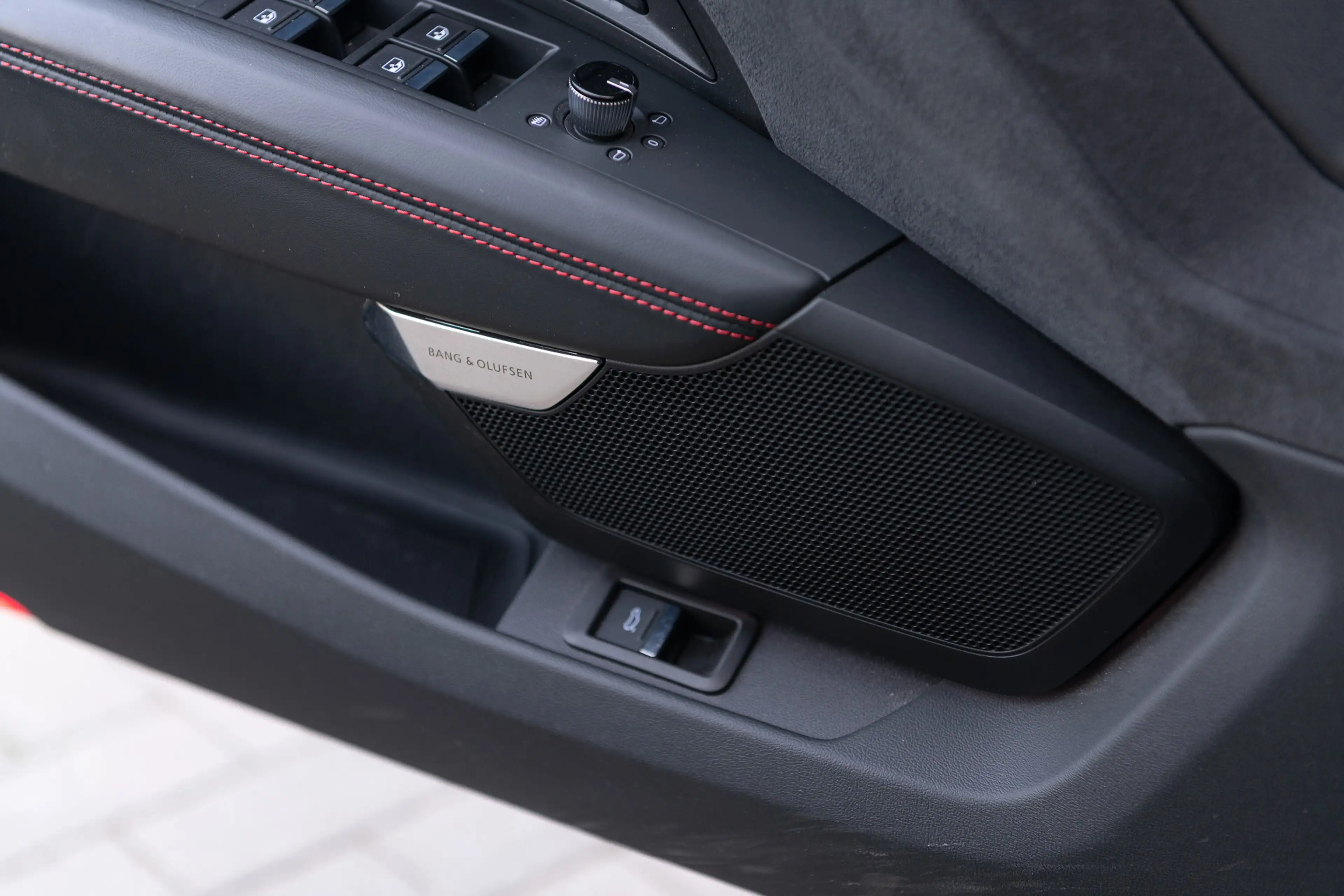 Audi RS e-tron GT quattro 93 kWh ACC Carbondak RS Seats B&O Massage — photo 40