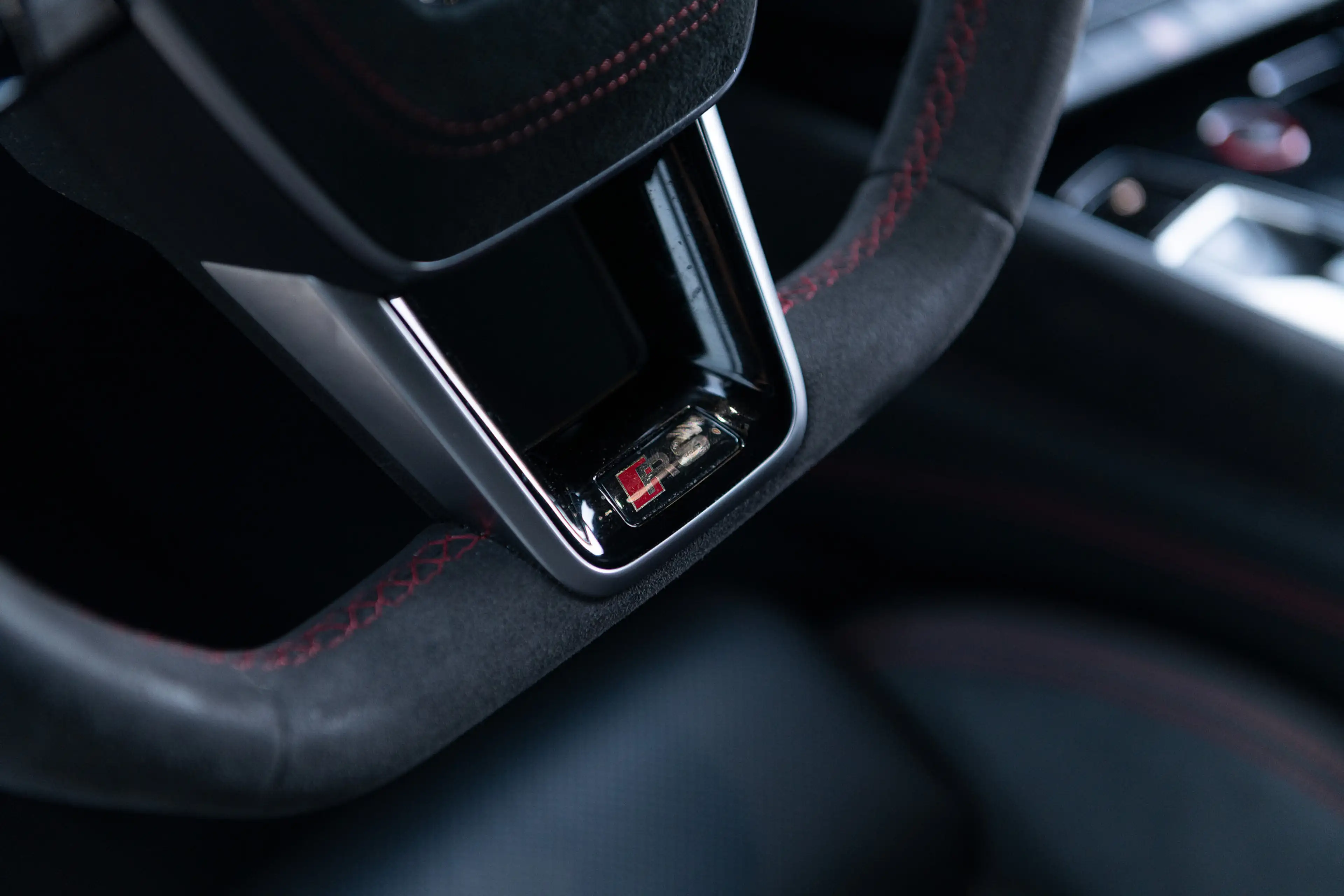 Audi RS e-tron GT quattro 93 kWh ACC Carbondak RS Seats B&O Massage — photo 32