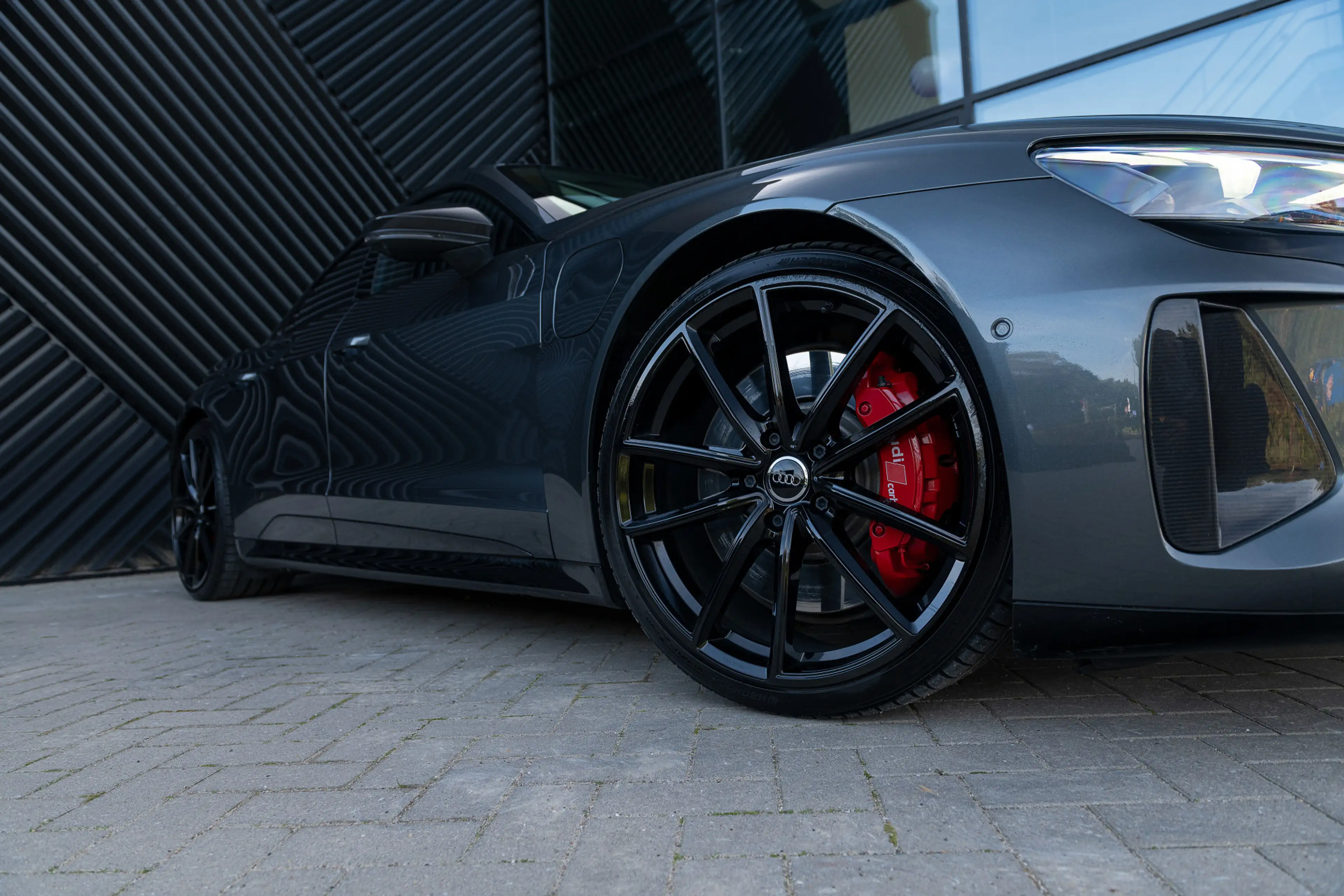 Audi RS e-tron GT quattro 93 kWh ACC Carbondak RS Seats B&O Massage — photo 16