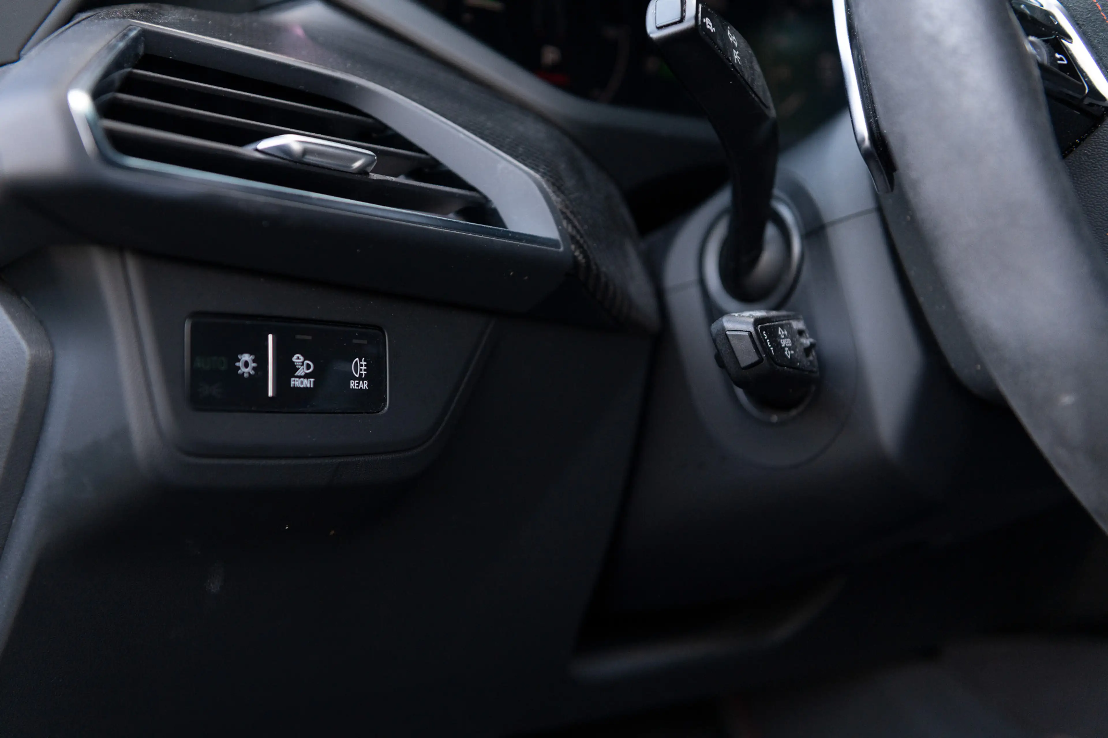 Audi RS e-tron GT quattro 93 kWh ACC Carbondak RS Seats B&O Massage — photo 41