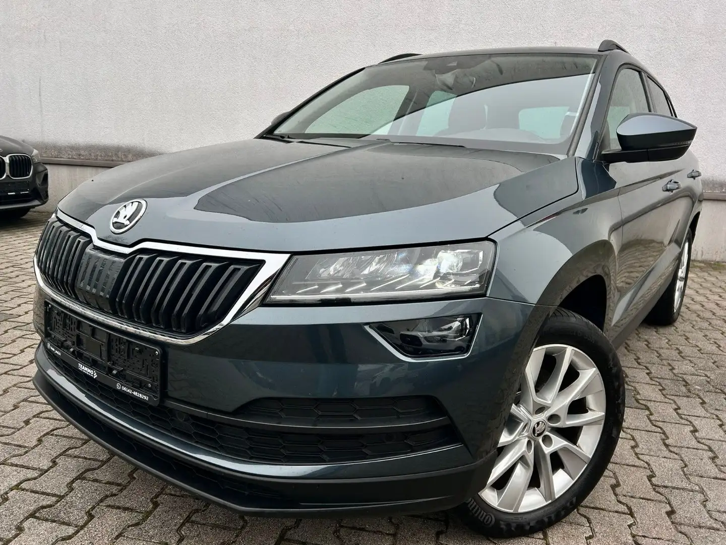 Skoda Karoq Style 4x4 1.HD|LED|ACC|AHK|SPUR|TOTWINKEL Grau - 1