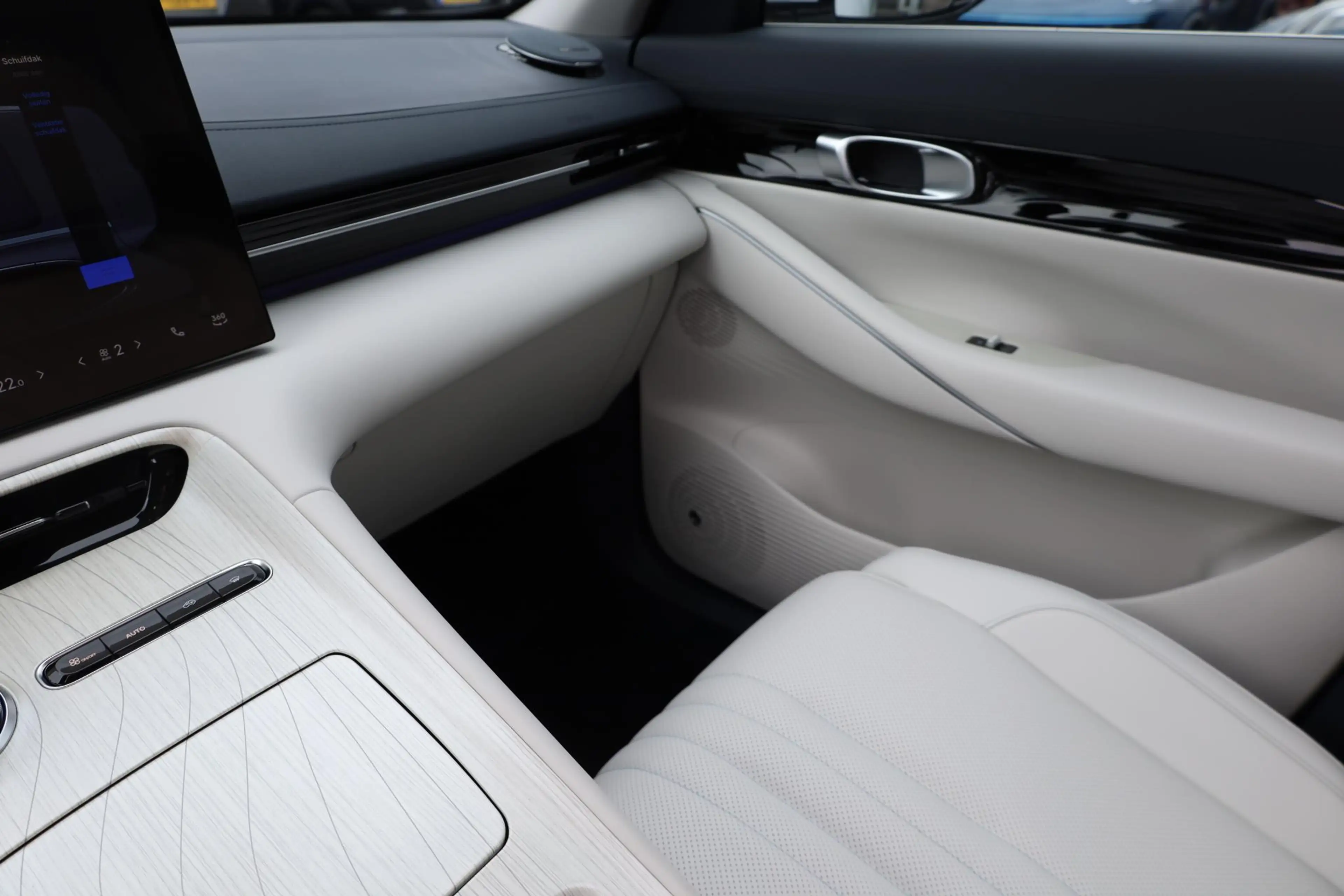 Geely E5 Max+ 68 kWh WIT-LEDER! 475KM-RIJBEREIK PANO MASSAG — photo 37
