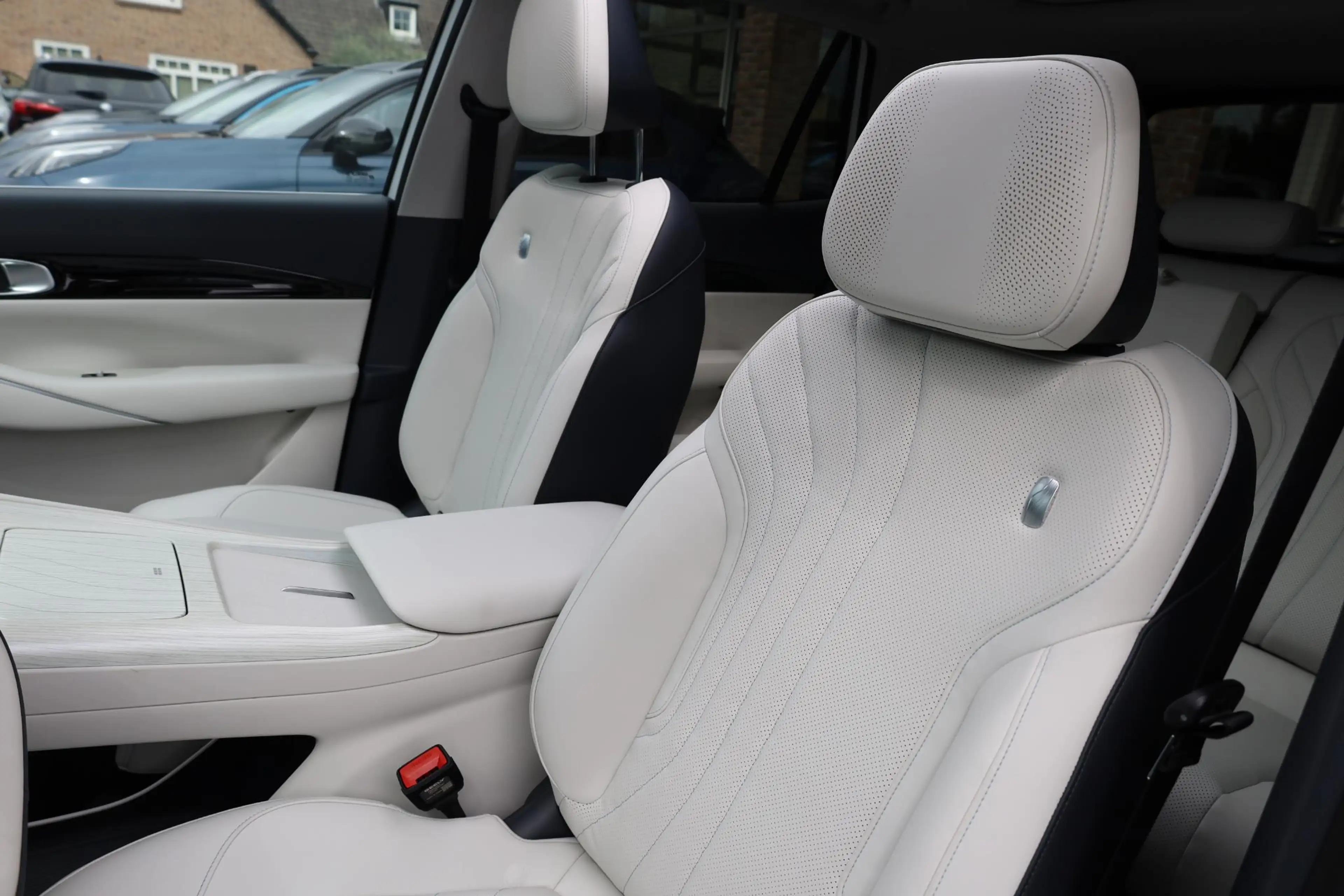 Geely E5 Max+ 68 kWh WIT-LEDER! 475KM-RIJBEREIK PANO MASSAG — photo 35