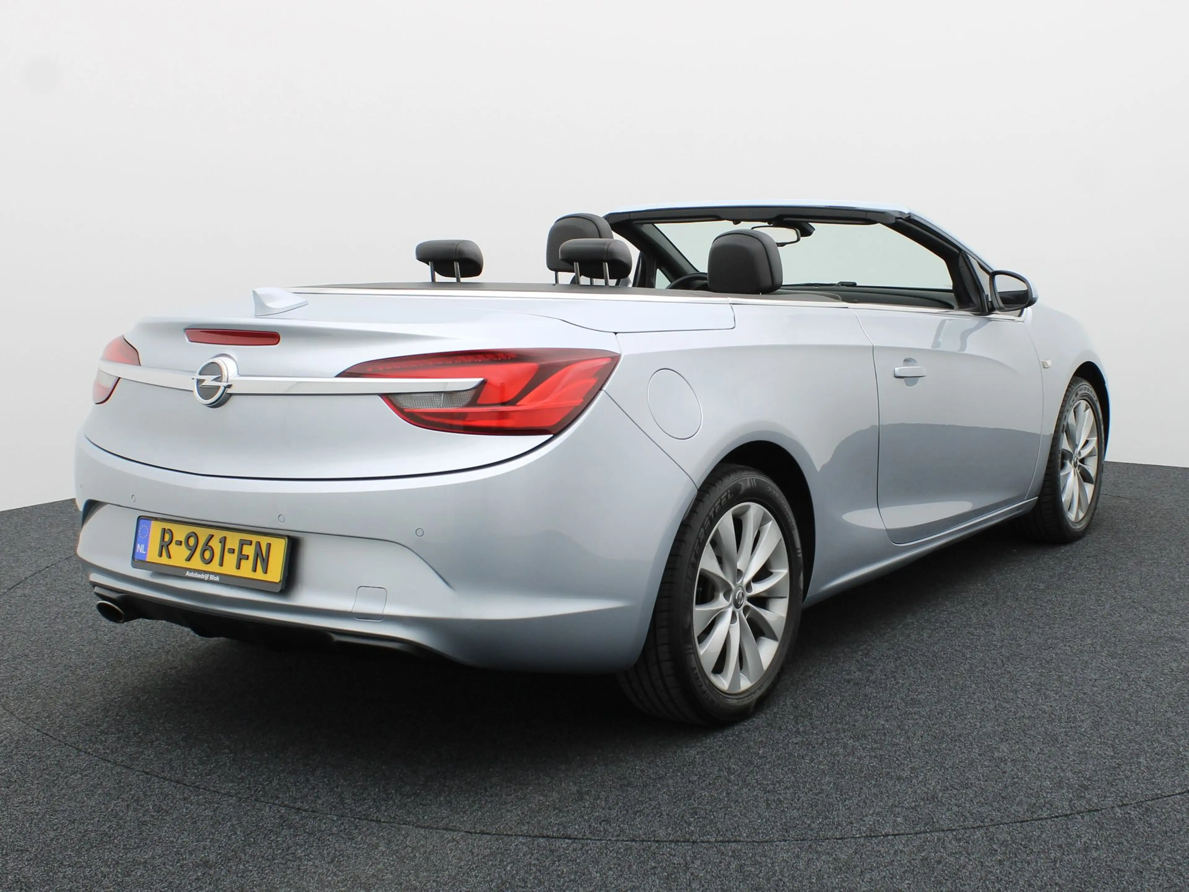 Opel Cascada 1.6 Turbo 170Pk Aut. Innovation | Parkeersensoren — photo 17