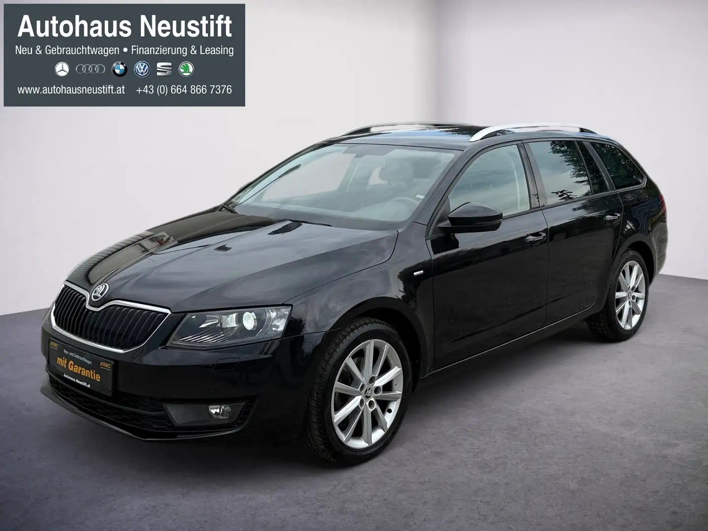 Skoda Octavia 2.0 TDI Joy DSG *AHK* ZR- Satz& DSG ÖL neu Schwarz - 1