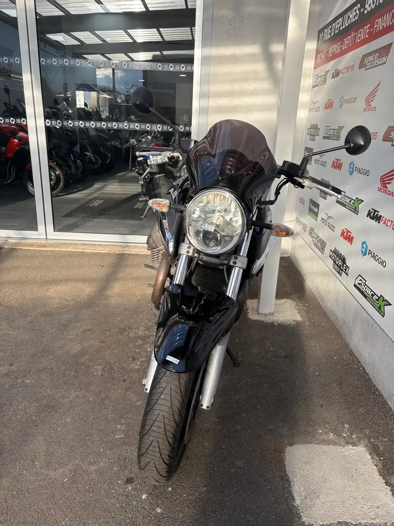 Moto Guzzi Breva 1100 Zwart - 2