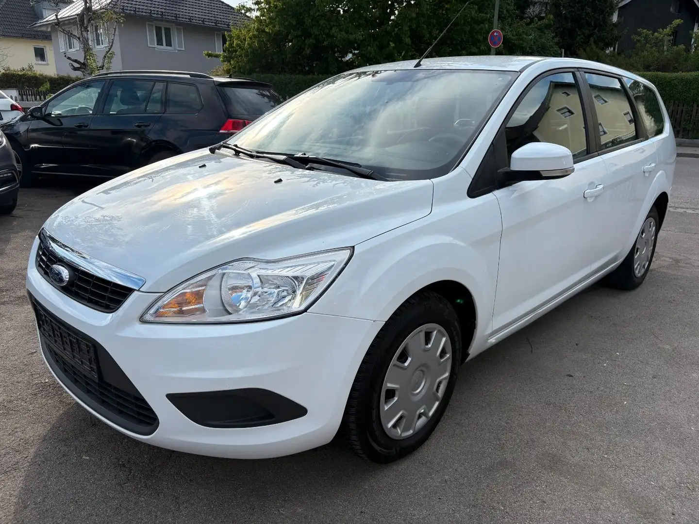 Ford Focus Turnier Concept 1,6 Benzin *Klimaanlage* Белый - 1
