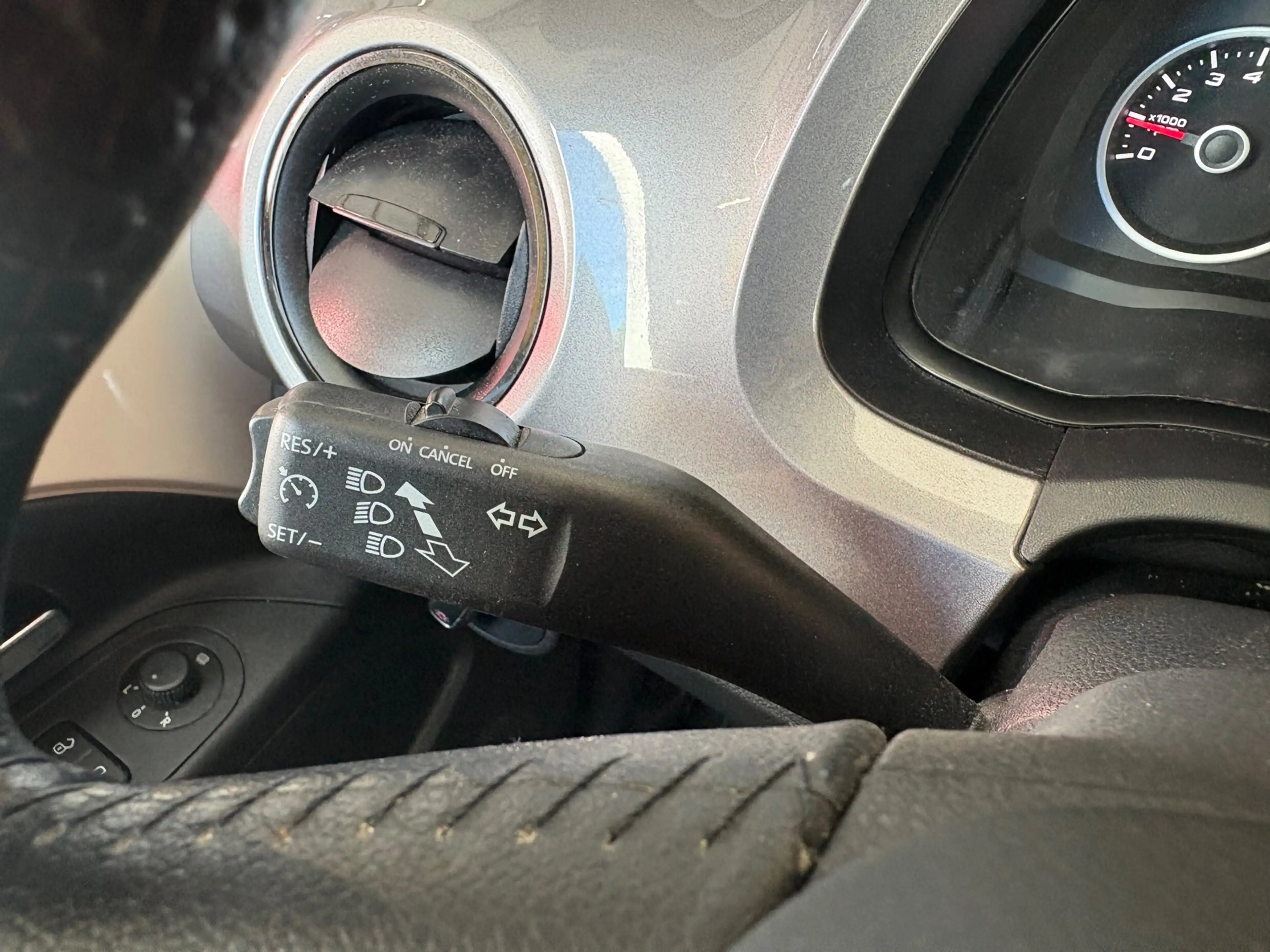 SEAT Mii 1.0 Sport Intense Cruise|Airco|Bleutooth|PDC|NAP — photo 7