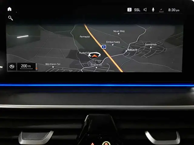 BMW 5 Series view 12