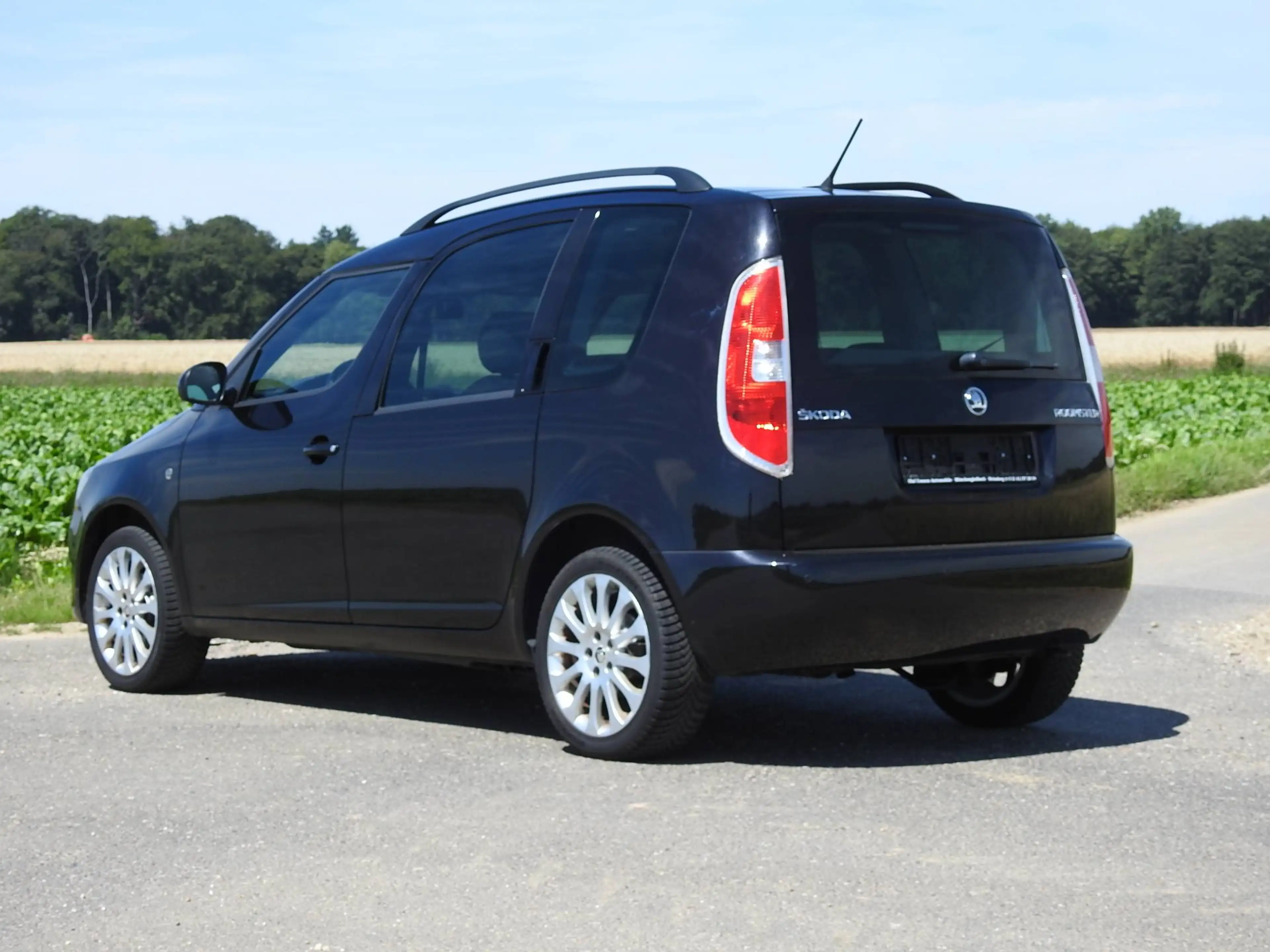 Skoda Roomster 1.2 TSI . Klima. Ganzjahresreifen. Sitzheizung! — photo 12