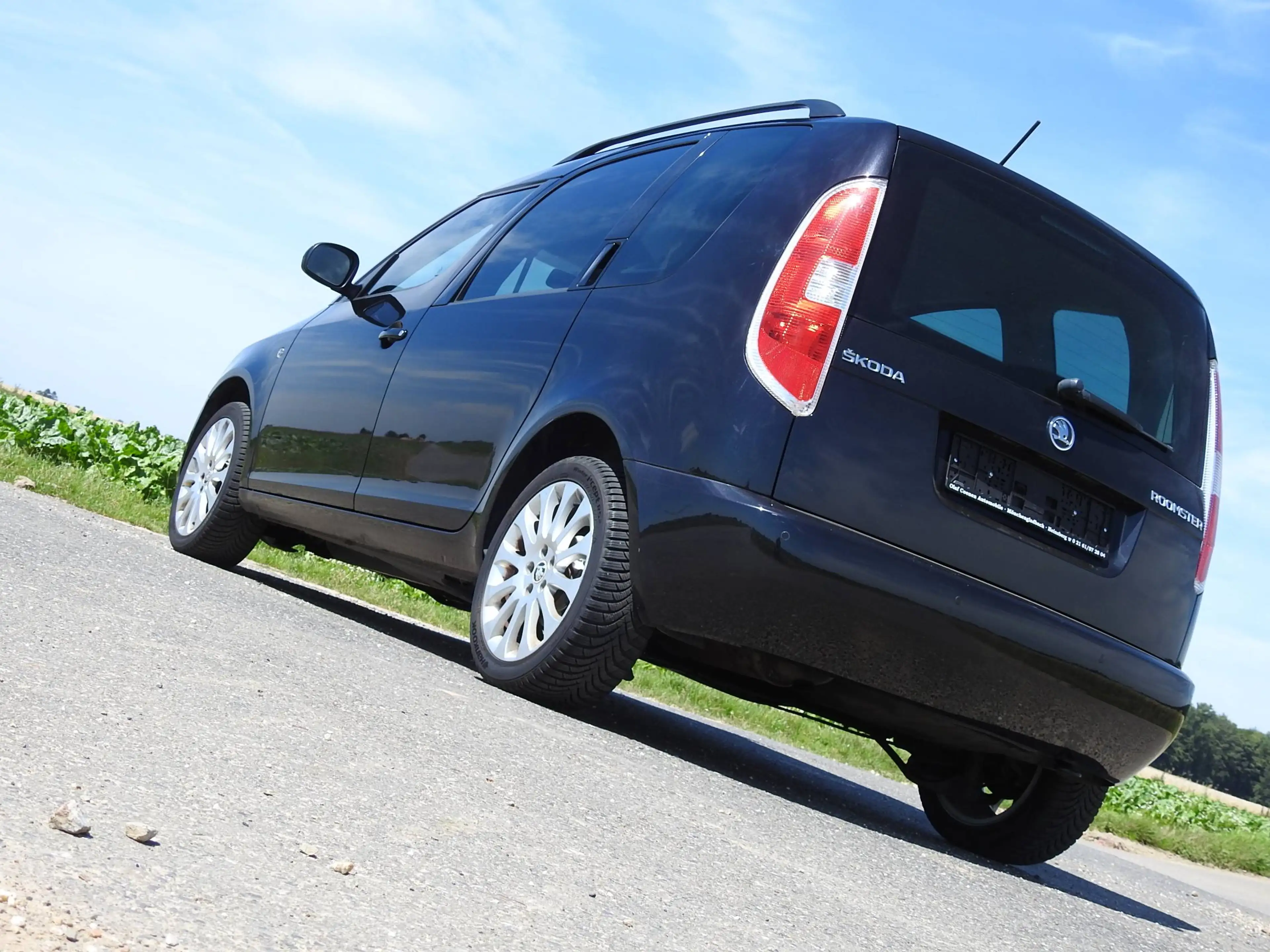 Skoda Roomster 1.2 TSI . Klima. Ganzjahresreifen. Sitzheizung! — photo 42