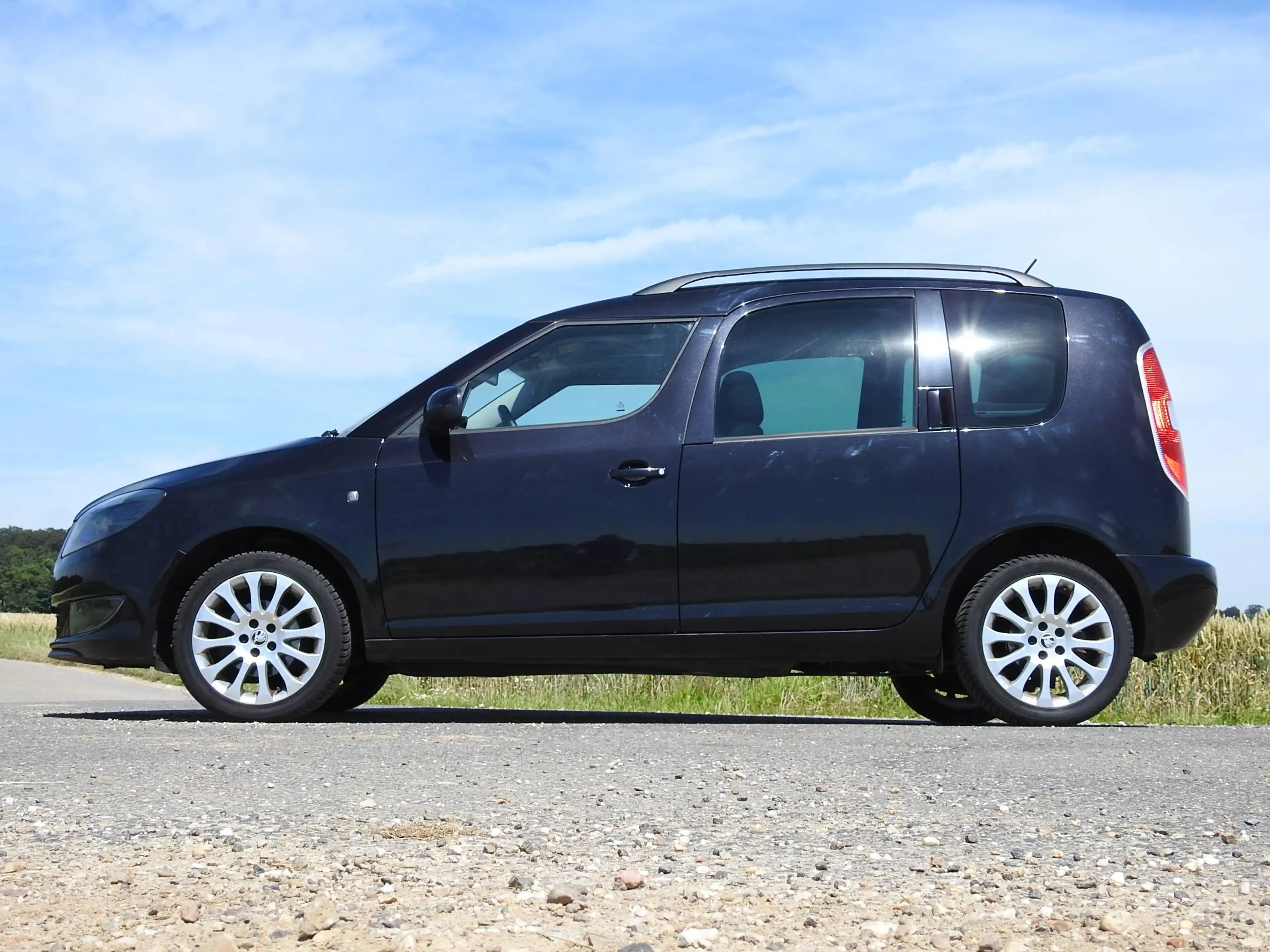 Skoda Roomster 1.2 TSI . Klima. Ganzjahresreifen. Sitzheizung! — photo 11