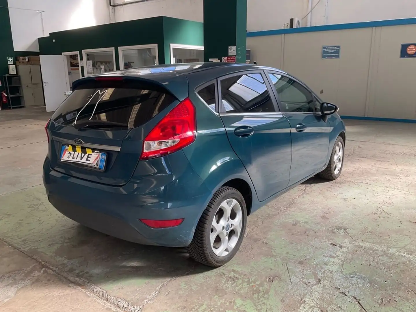 Ford Fiesta Fiesta 1.4 5 porte Bz.- GPL Titanium Verde - 2