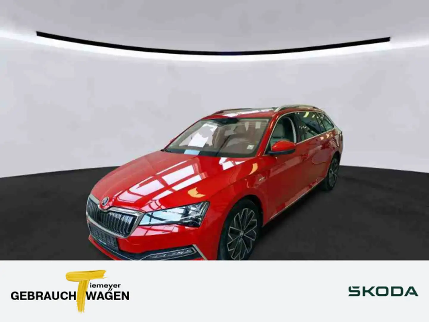 Skoda Superb Combi iV L+K PANO ST.HEIZ AHK ASSIST Rot - 1