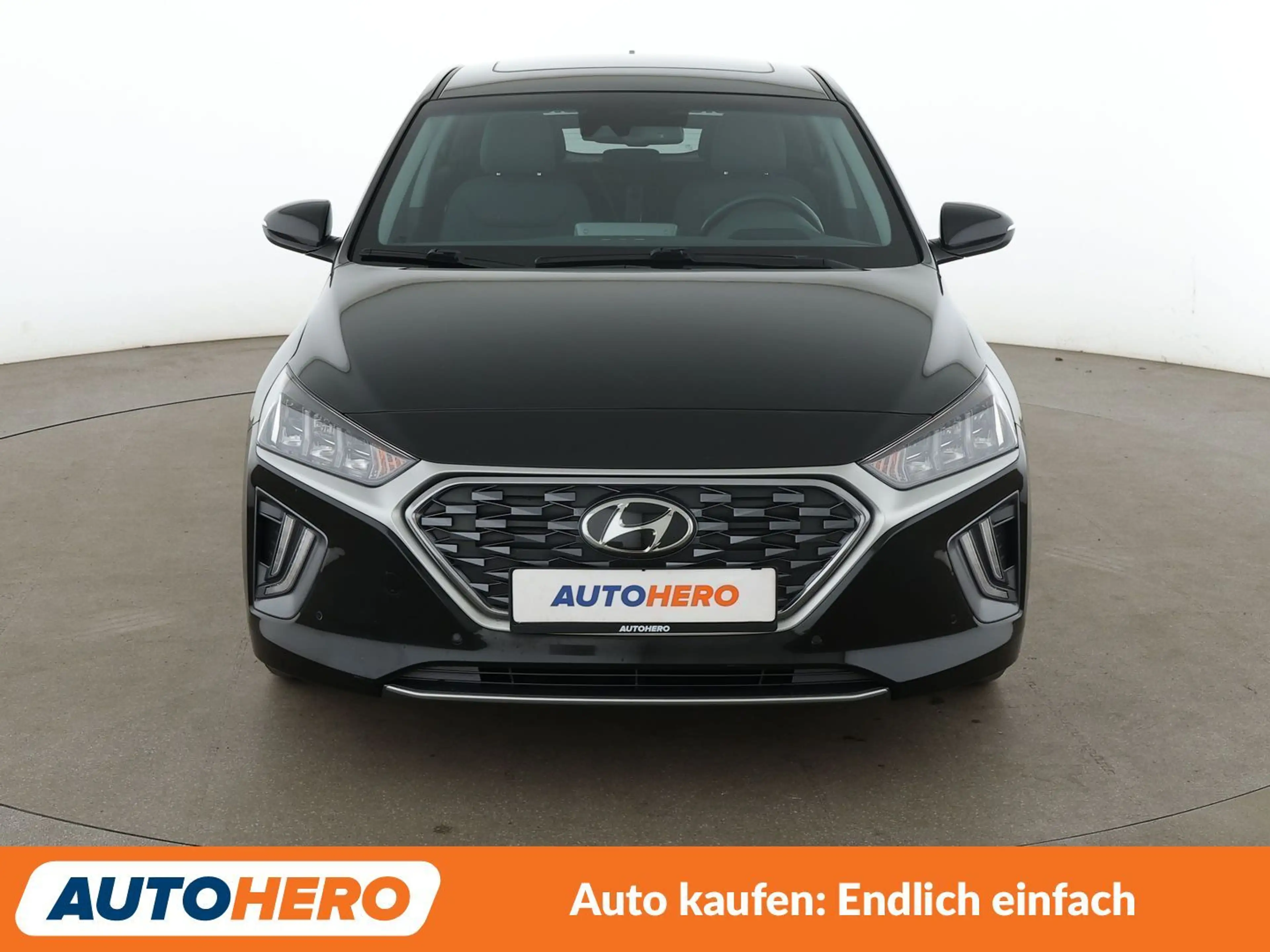 Hyundai IONIQ 1.6 Plug-in Hybrid Advantage Aut.*NAVI*LED* — photo 9