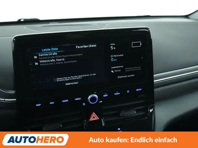 Hyundai Ioniq view 23