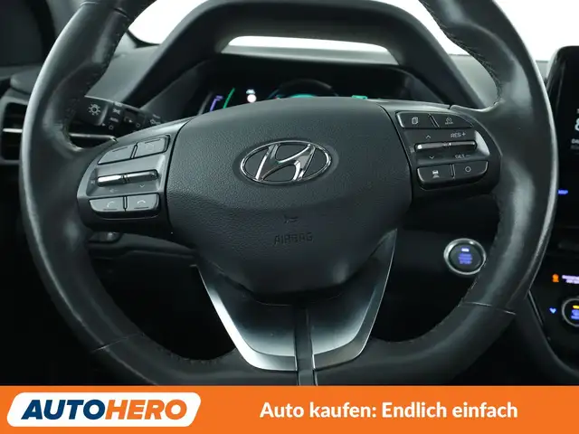 Hyundai Ioniq view 19