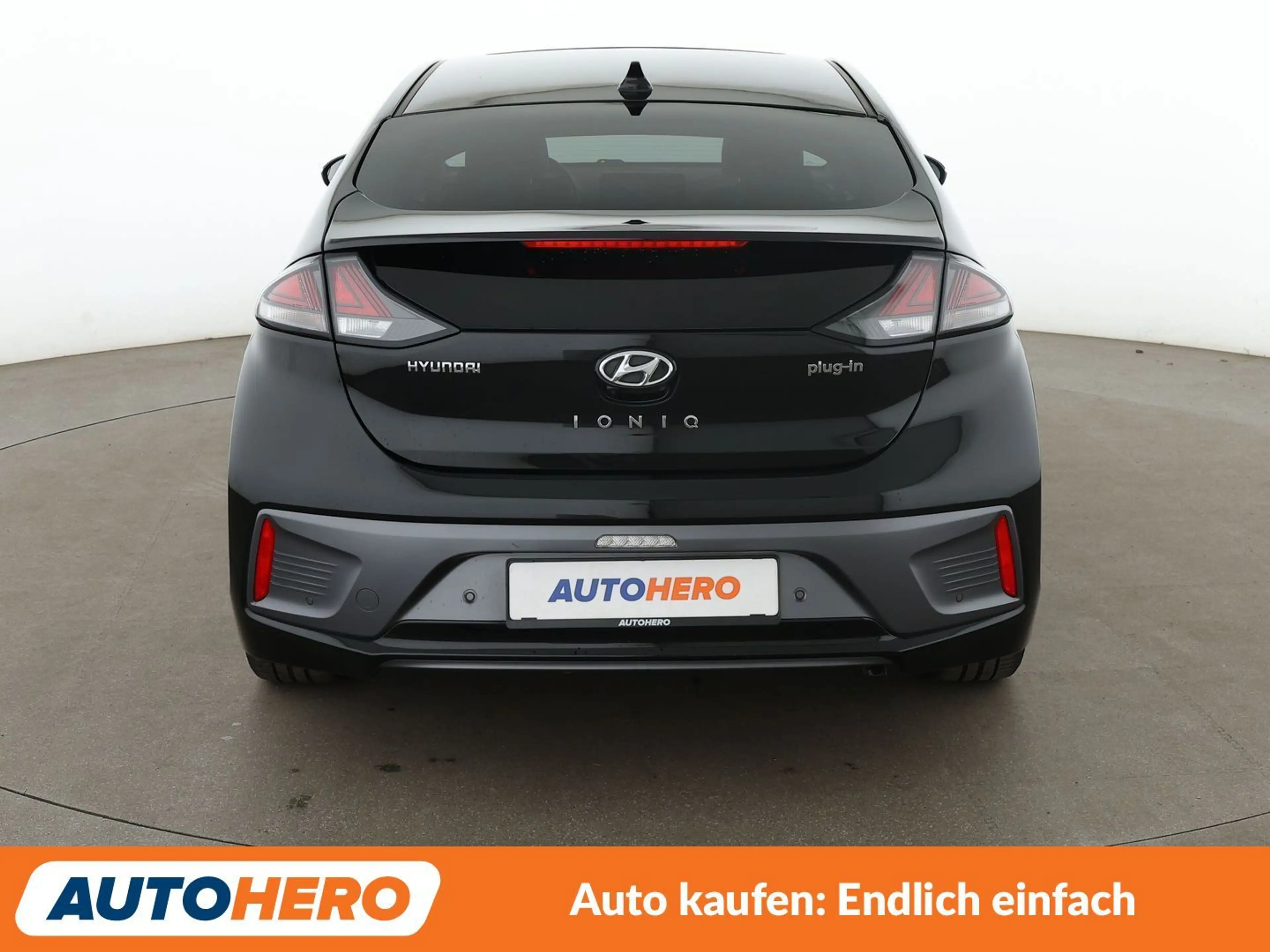 Hyundai IONIQ 1.6 Plug-in Hybrid Advantage Aut.*NAVI*LED* — photo 5