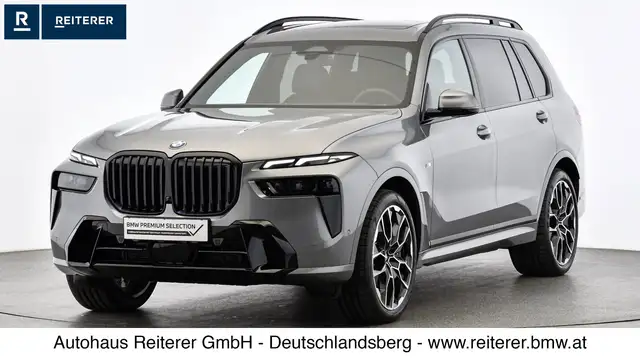 BMW X7 main image