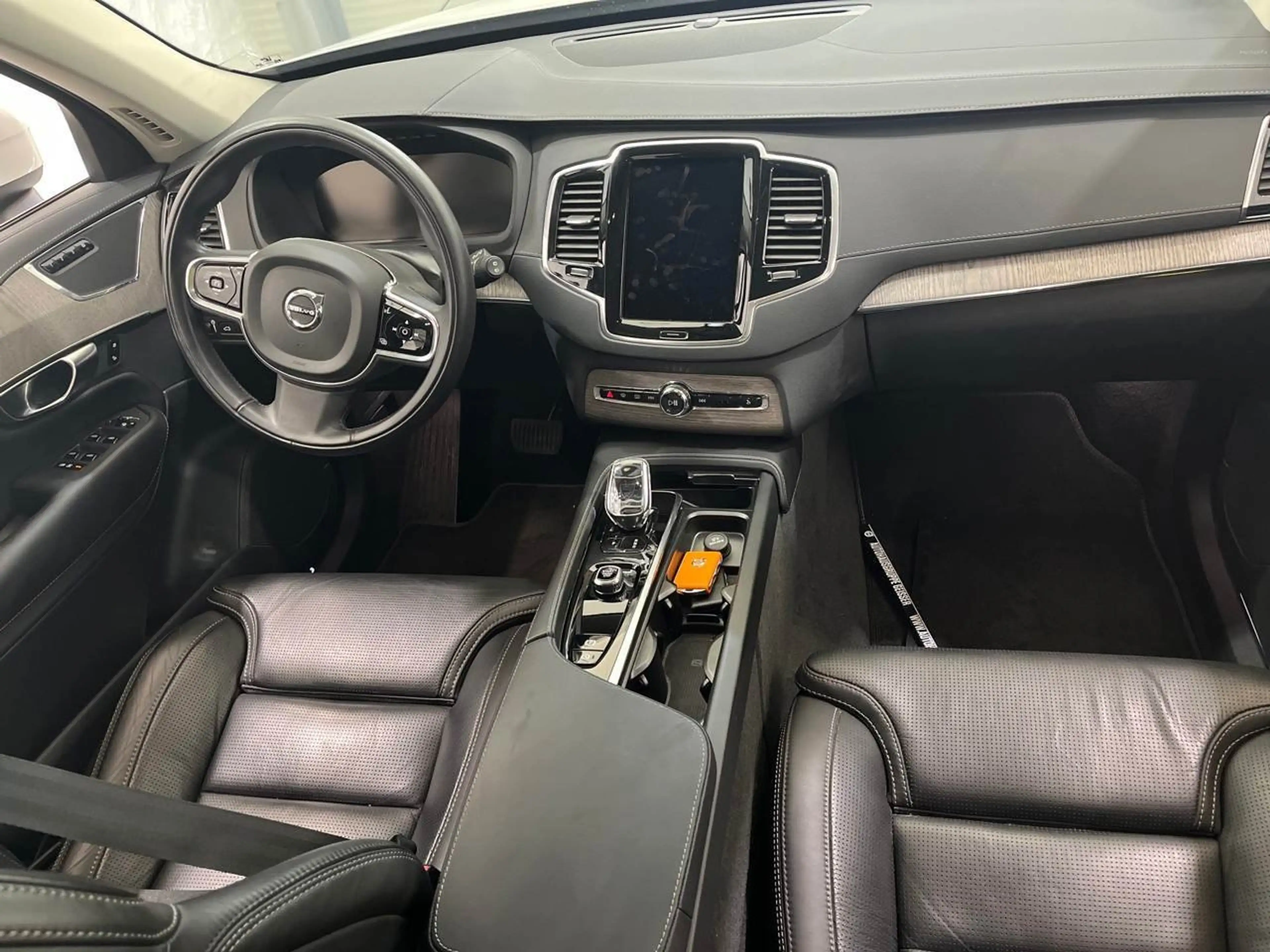 Volvo XC90 XC 90 T8 AWD Inscription Edition Plug-In — photo 7
