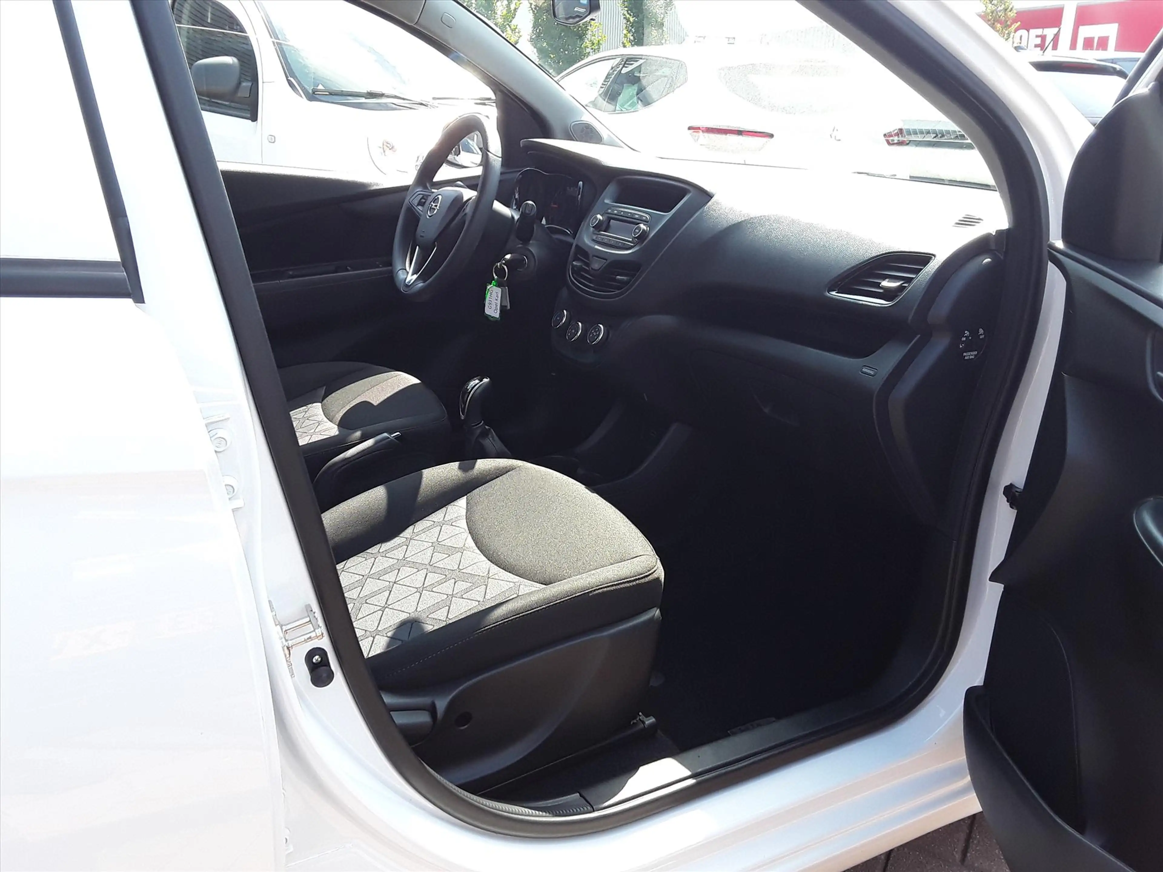 Opel Karl 1.0 Start/Stop 75pk 120 Jaar Edition PDC/ML/15" — photo 10