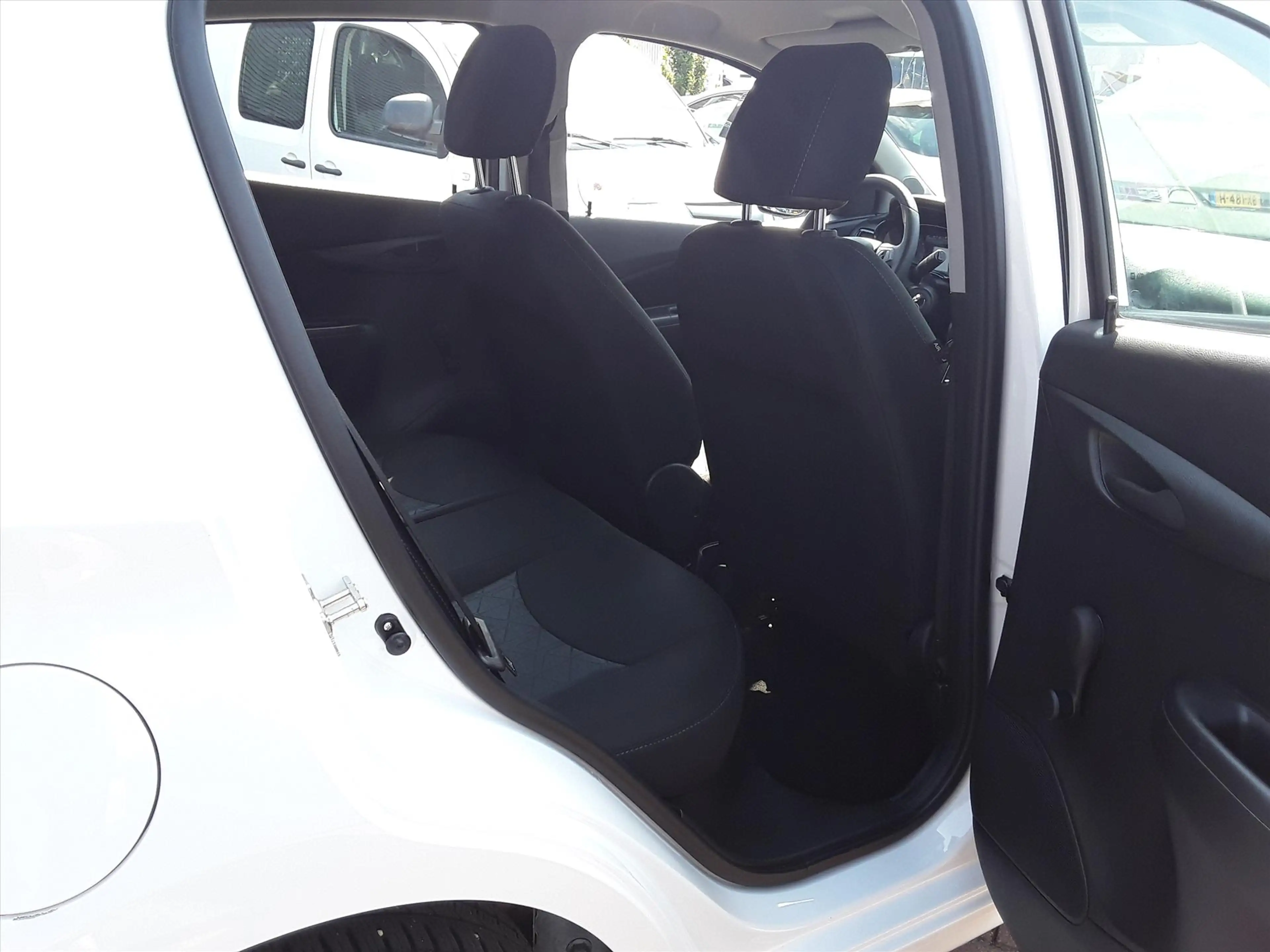 Opel Karl 1.0 Start/Stop 75pk 120 Jaar Edition PDC/ML/15" — photo 11