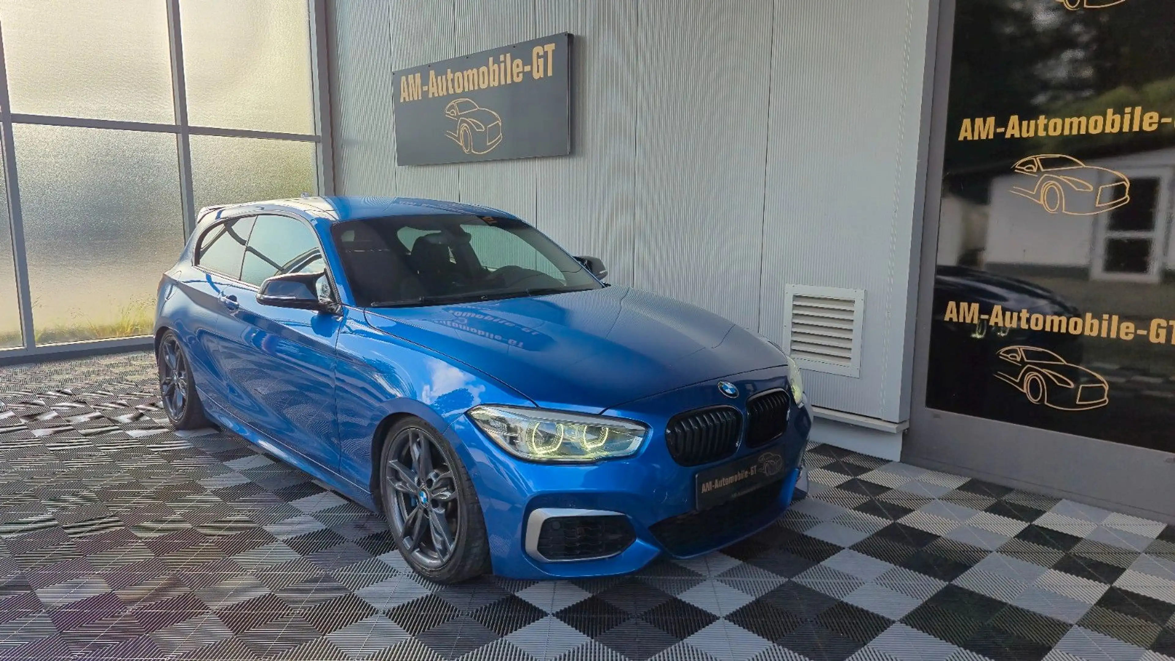 BMW 135 1 Limousine 3-trg. M135 i*RWD*LED* — photo 7