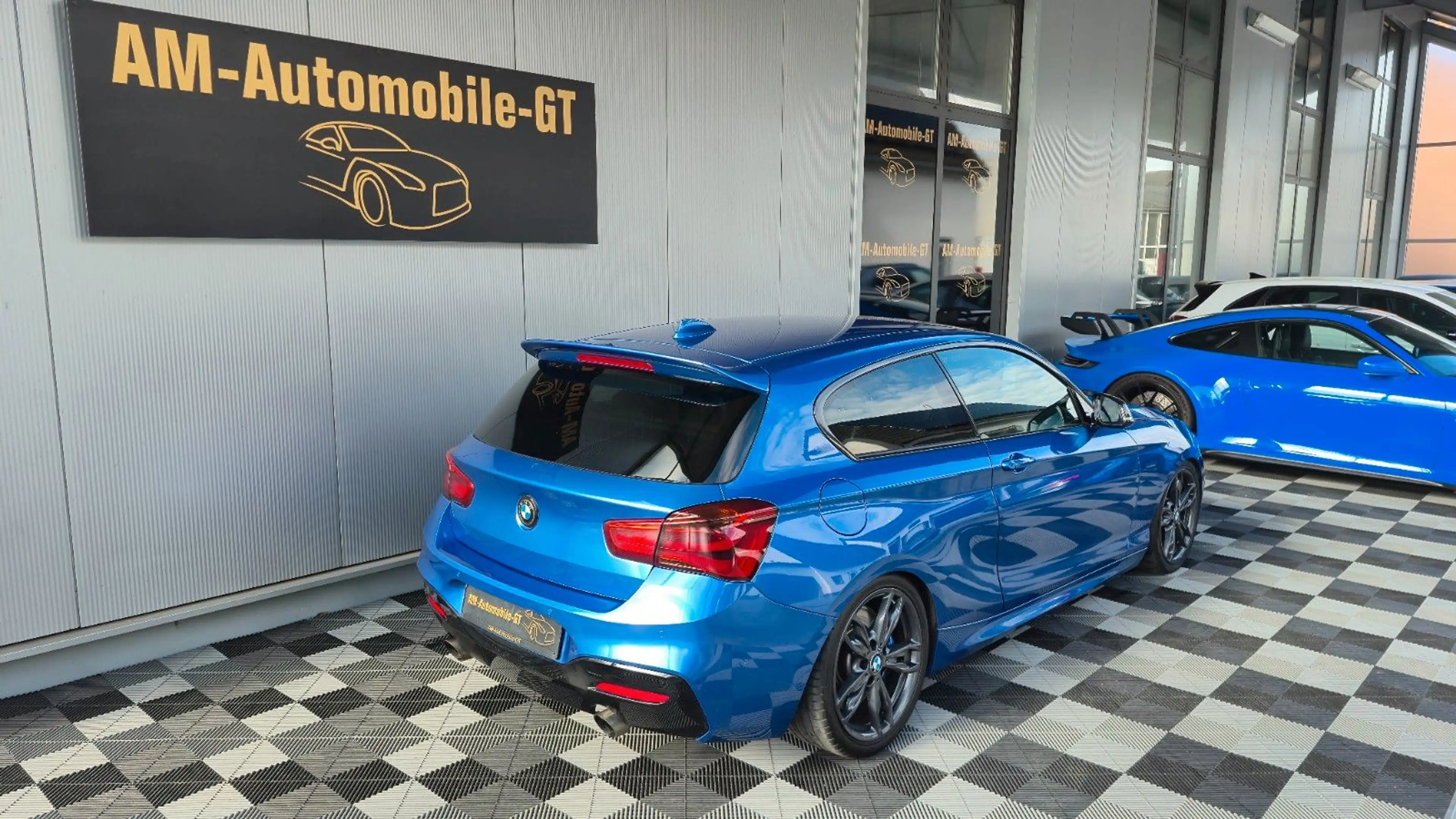 BMW 135 1 Limousine 3-trg. M135 i*RWD*LED* — photo 10