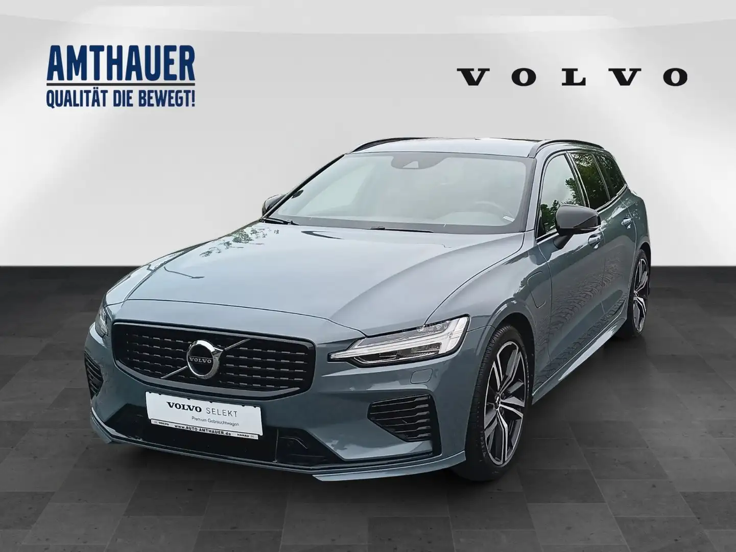 Volvo V60 T8 Twin Engine AWD Plus Dark Cam/AHK/H&K Grau - 1
