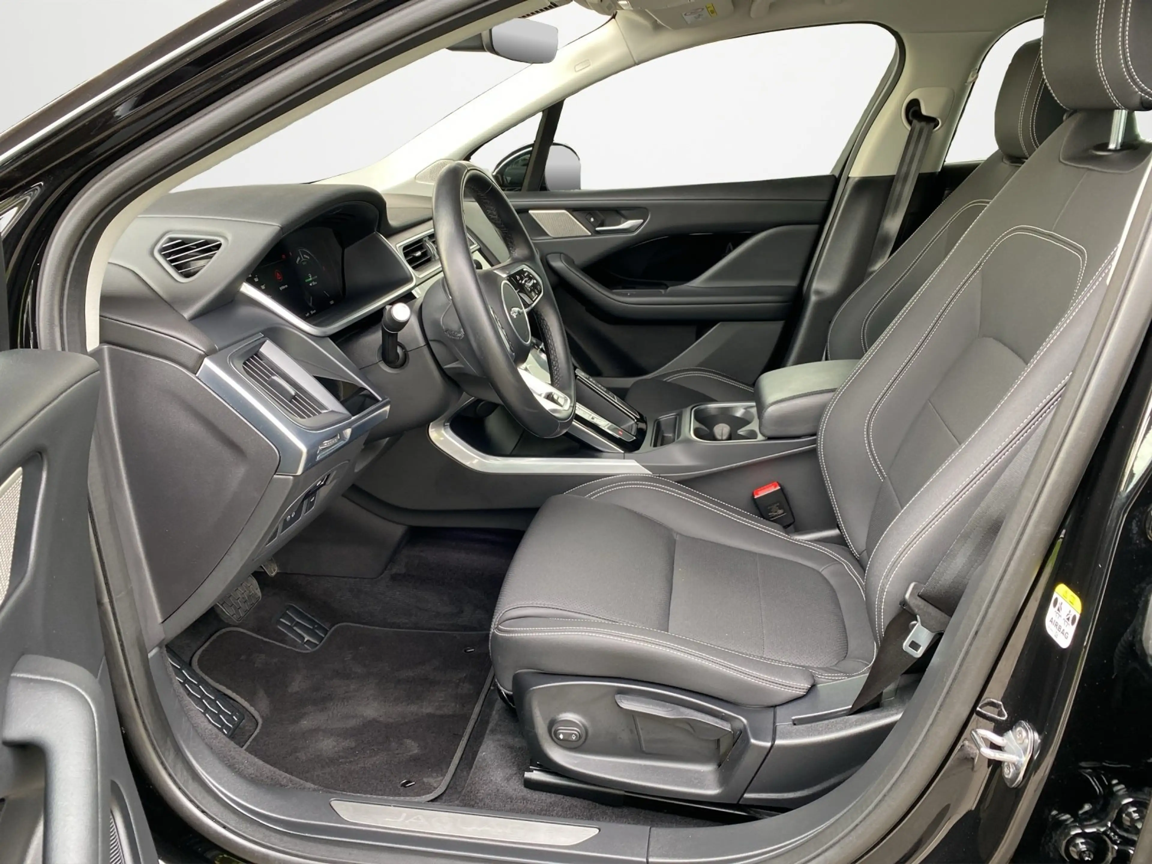 Jaguar I-Pace EV400 S ACC*LED*Navi*StHzg*WiPa*AWD — photo 7
