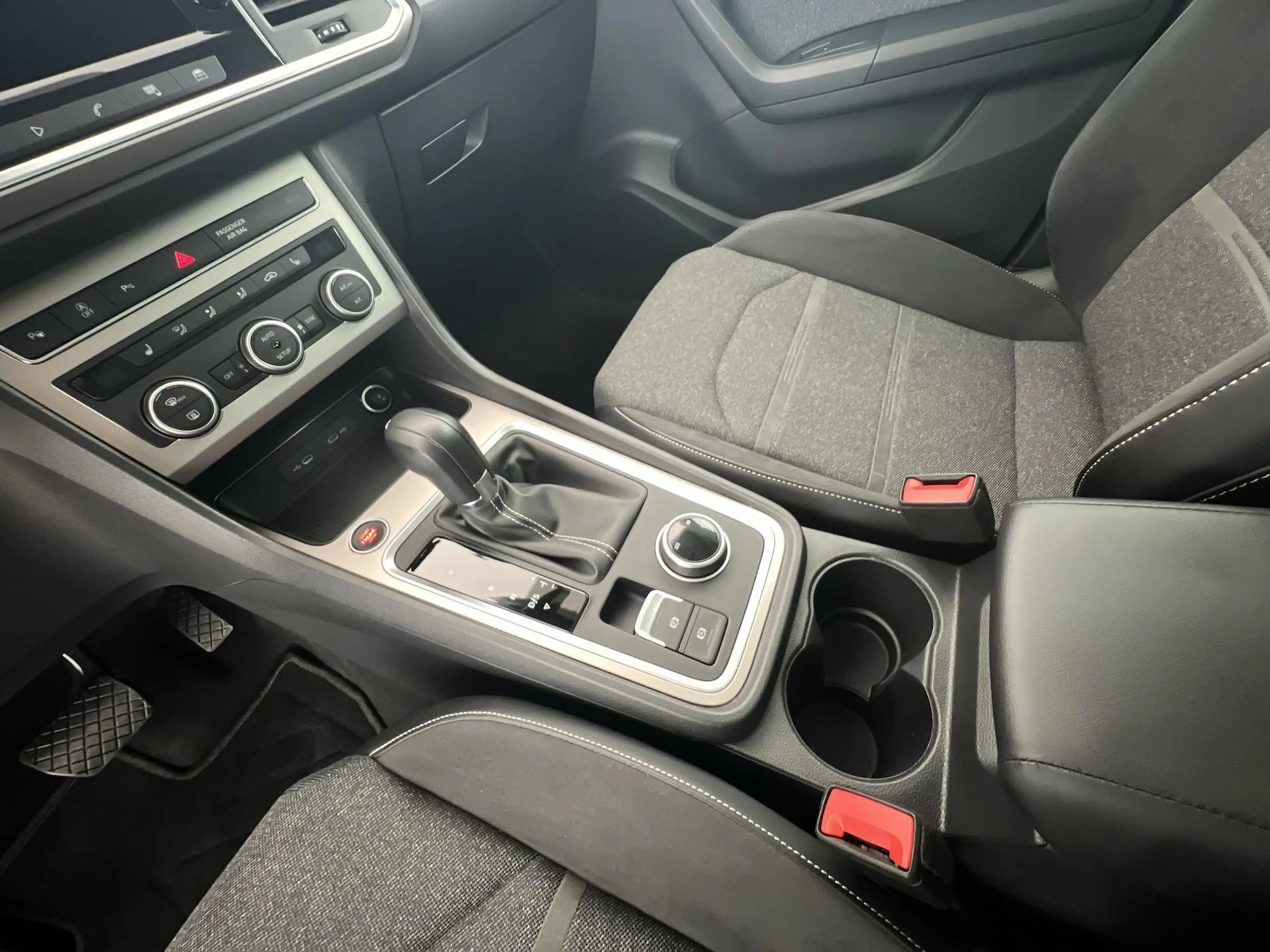 SEAT Ateca Xperience 1.5TSI*SHZ*LKH*RFK*AHK*uvm — photo 14