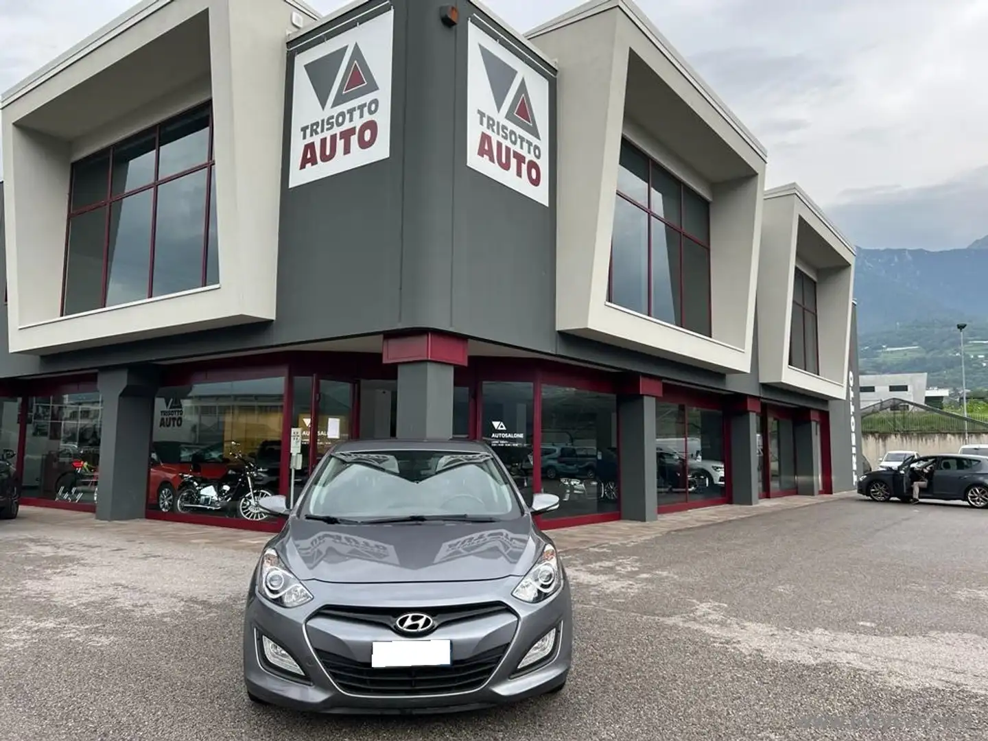 Hyundai i30 1.6 CRDi 110CV 5p. Grigio - 1