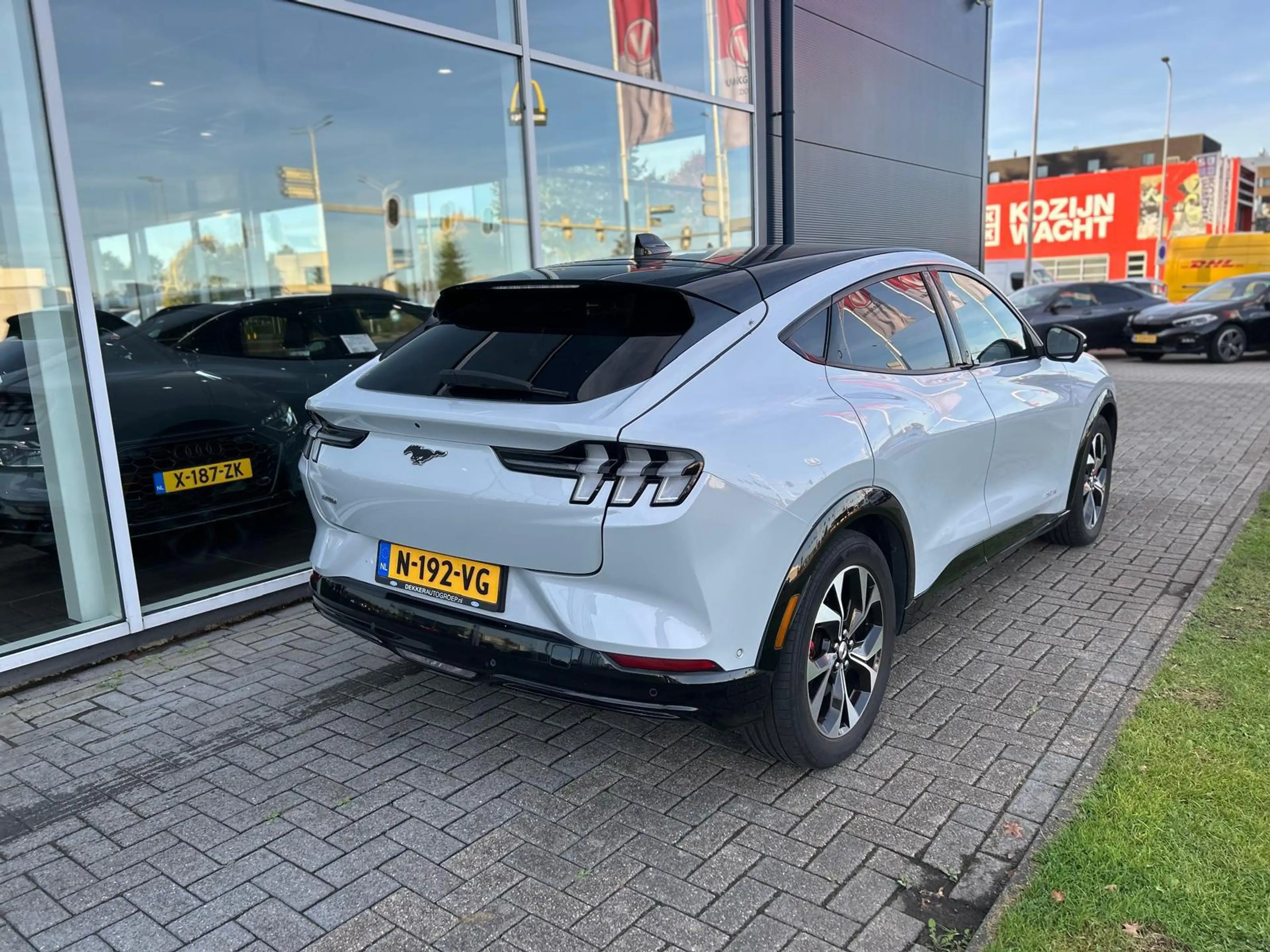 Ford Mustang Mach-E AWD 75 kWh |NAP|BTW|Pano|Bang&Olufsen — photo 2