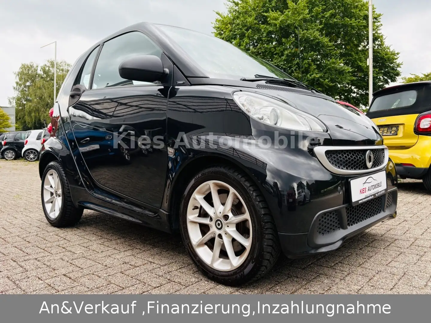 smart forTwo Passion AUTOM/KLIMA/PANO/NAVI/ALLWETTER Noir - 2