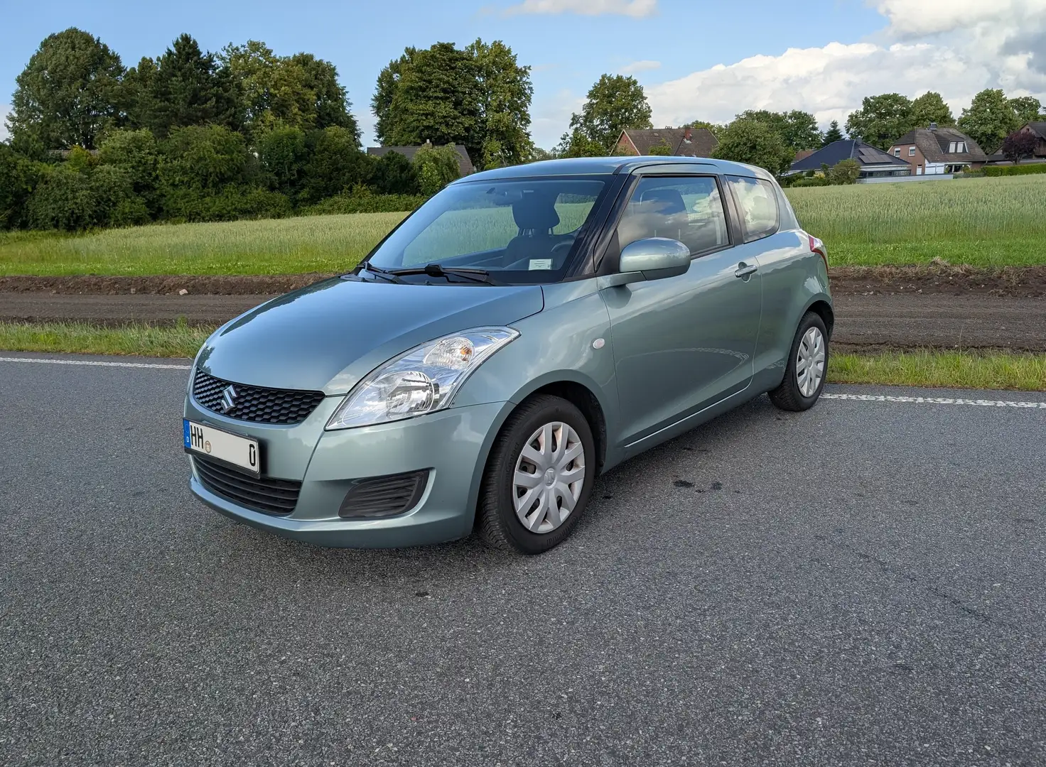Suzuki Swift Swift 3-Türer 1.2 Club 81.500 km TÜV 07.2026 Zöld - 1