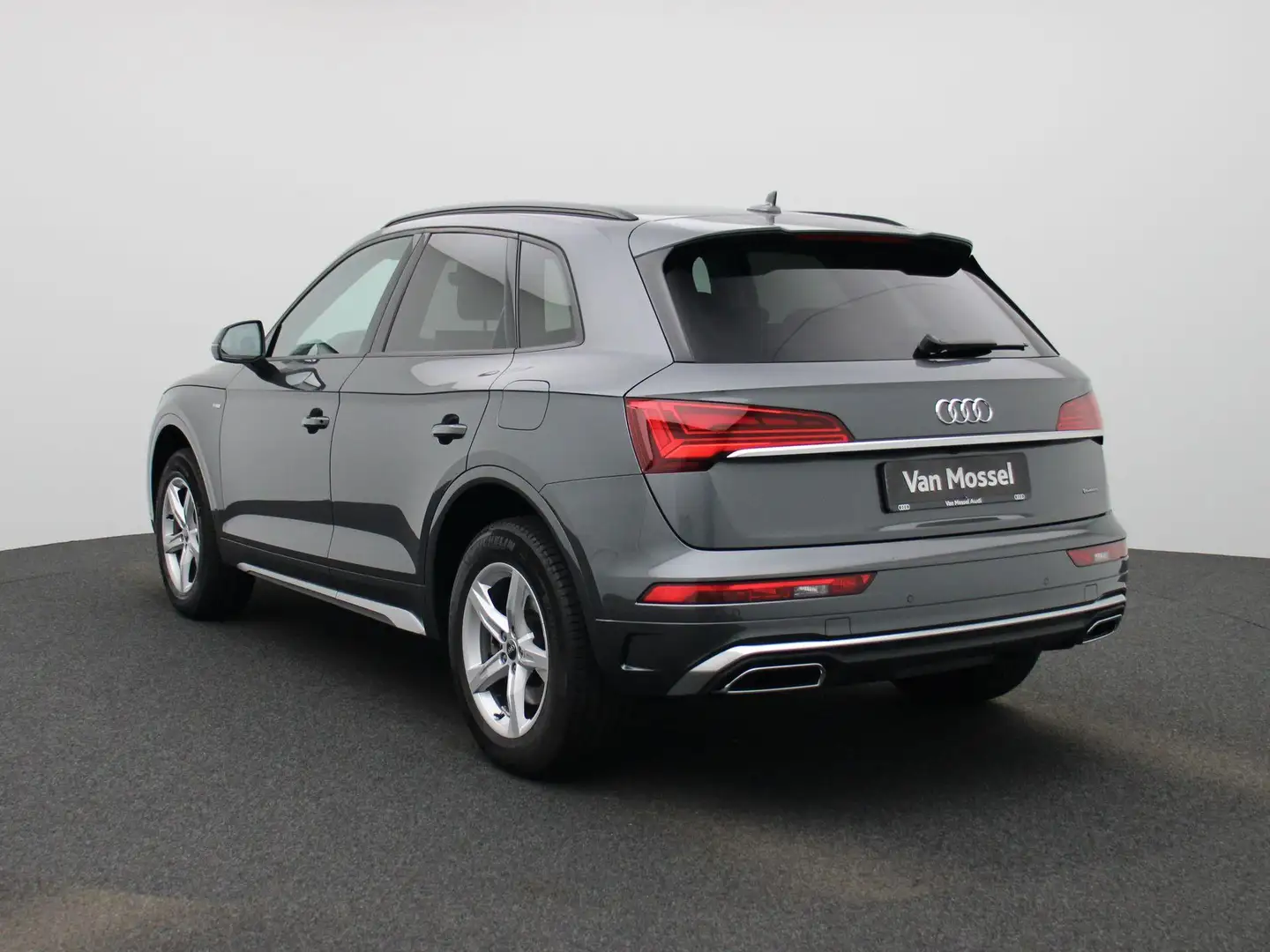 Audi Q5 50 TFSI e Advanced edition | Automaat | Navigatie Grijs - 2