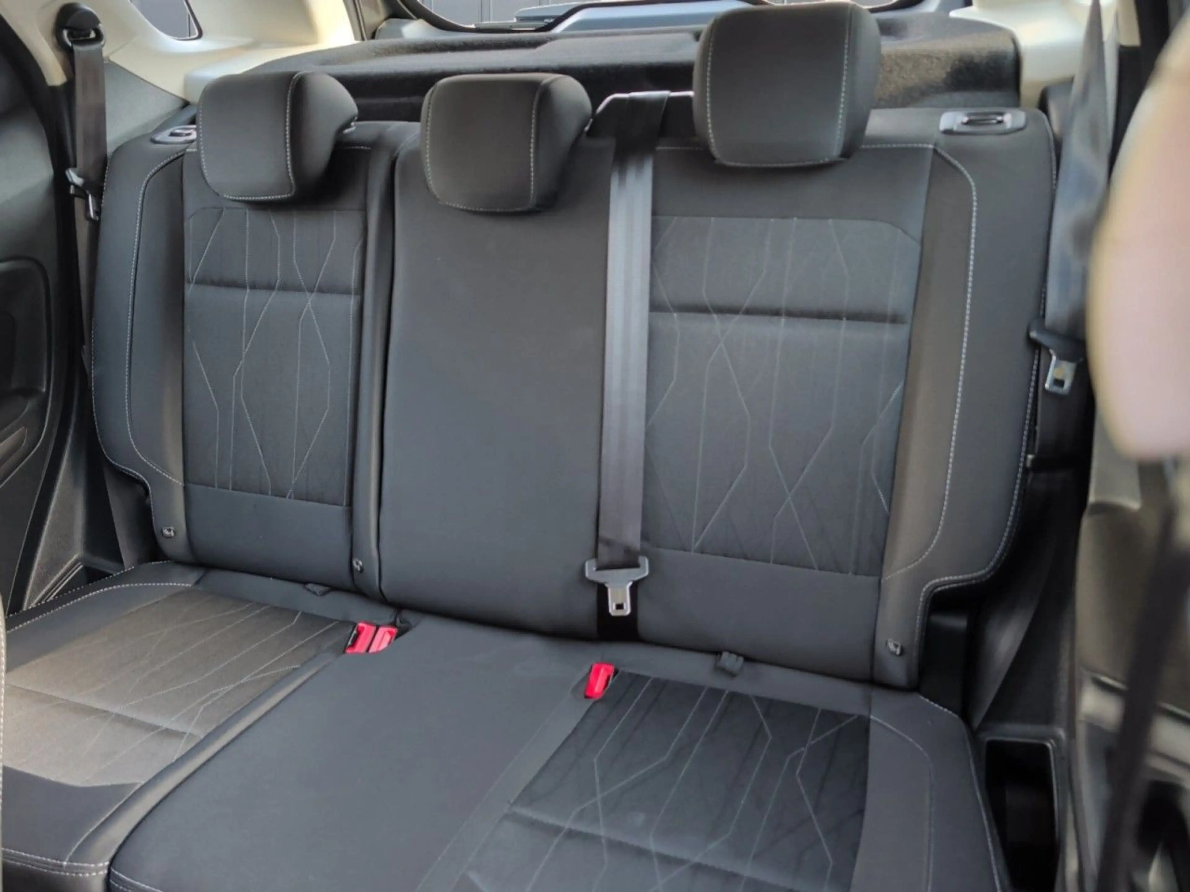 Ford EcoSport Cool+Connect 1.0 EB Aut+Klima+Sitzhzg — photo 14