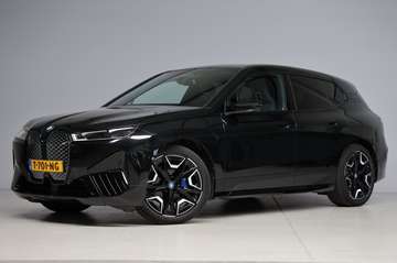 XDrive40 M-sport | panorama skylounge | elek. trek